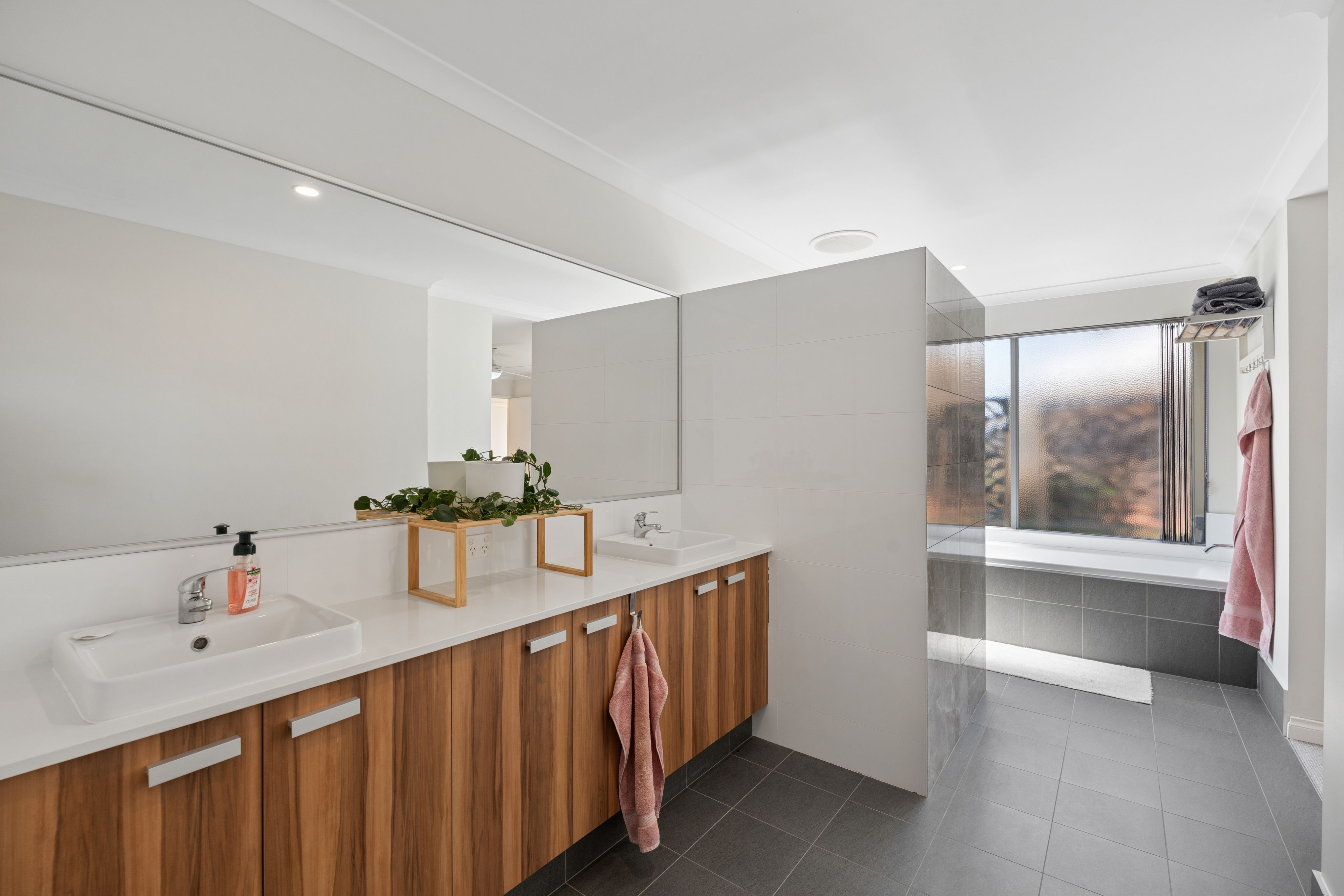24 Limetta Grove — photo 17 of 28