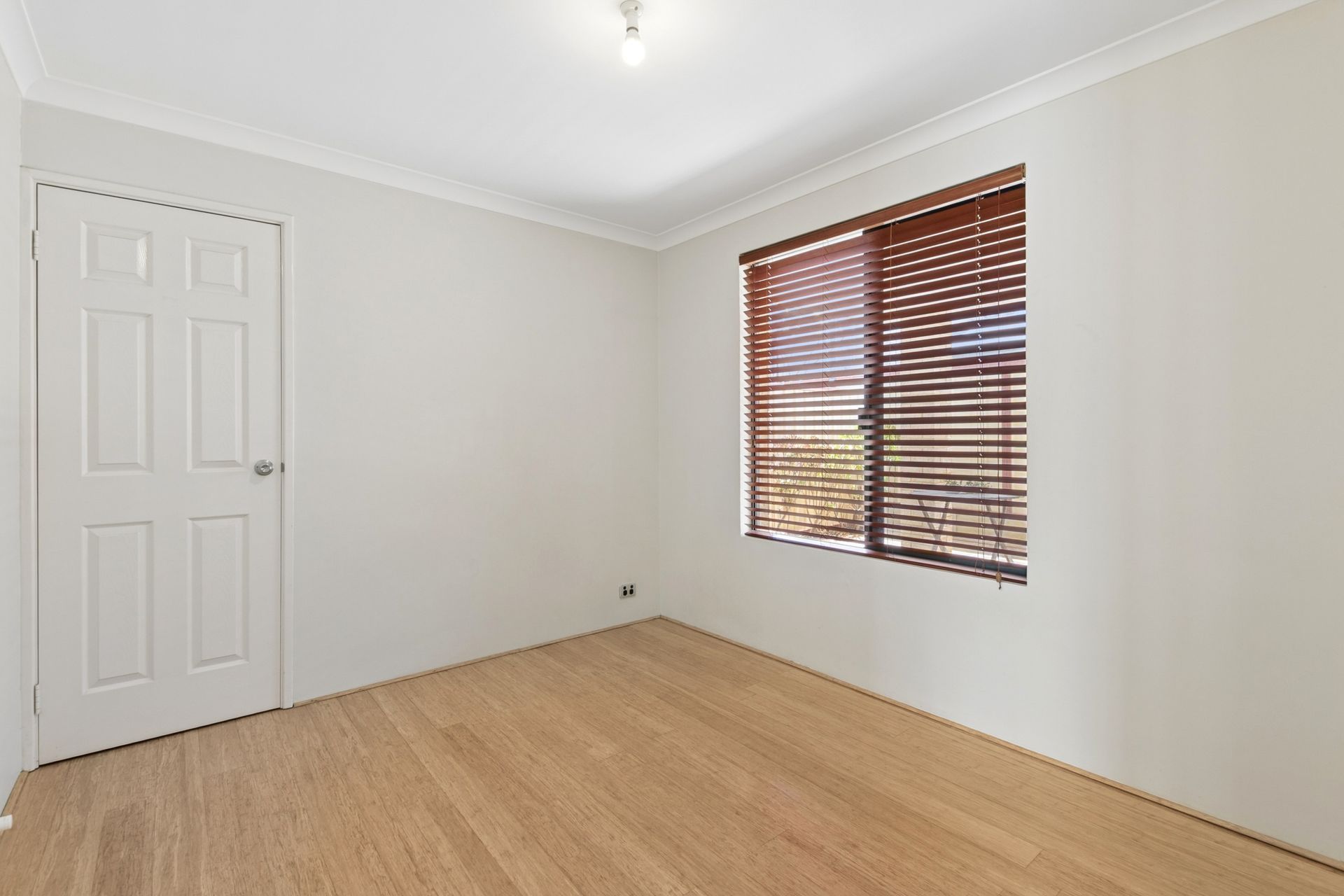187 Bishopsgate Street — photo 21 of 27