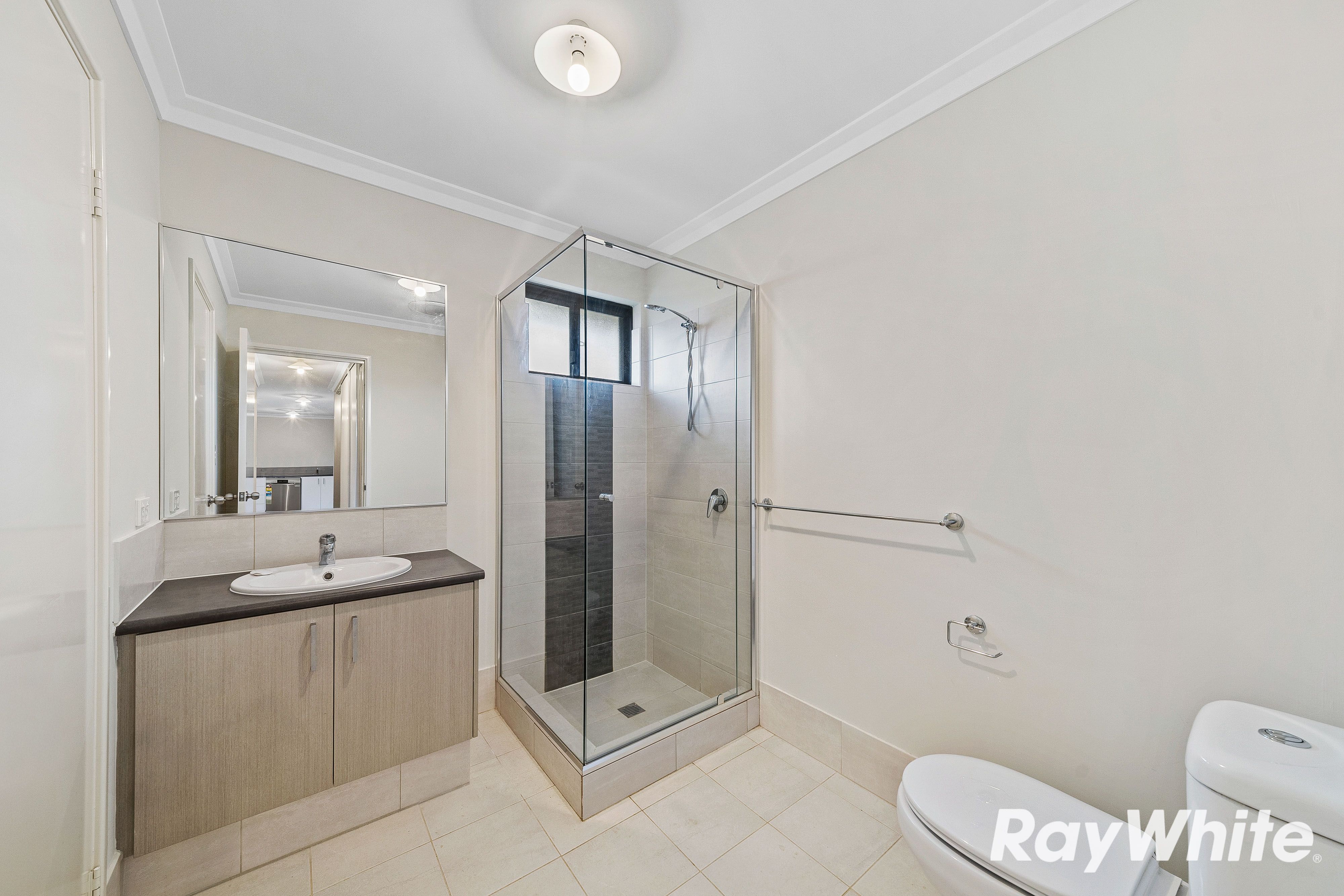 73A Alverstone Boulevard — photo 6 of 9