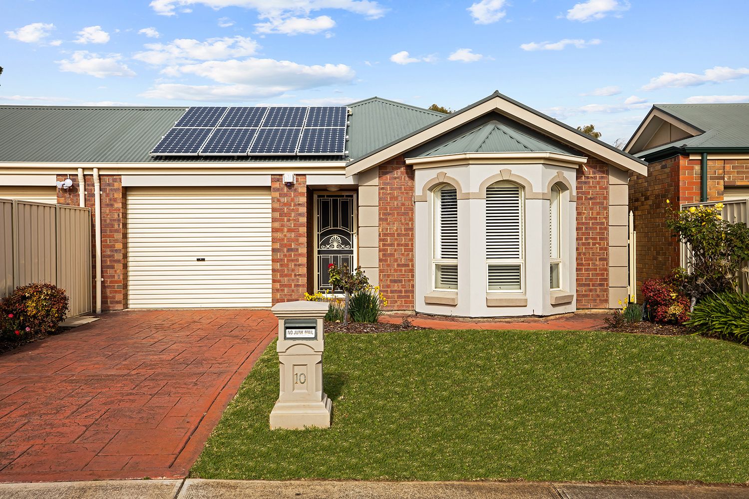10 Ballater Avenue, Seaton, SA 5023