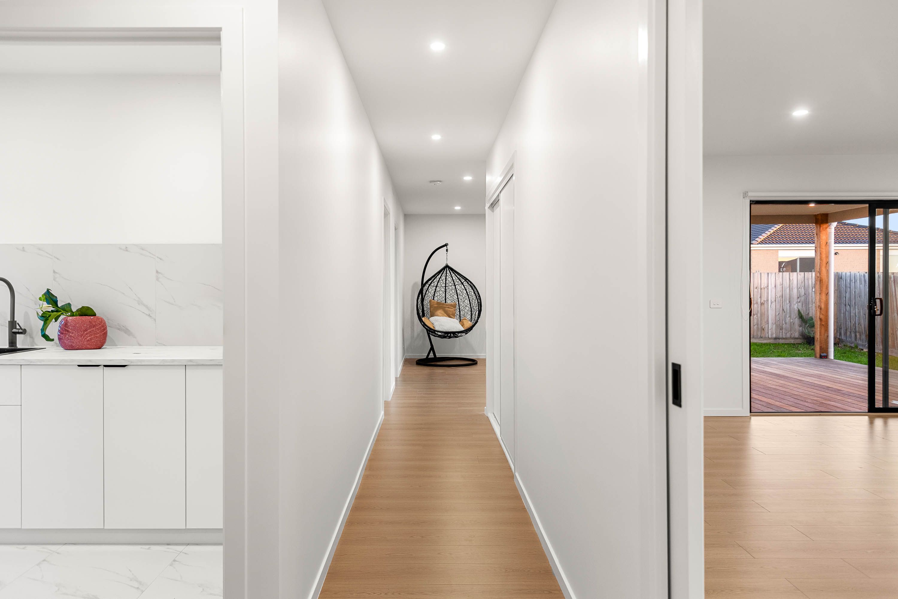 12 Tussock Way — photo 10 of 26