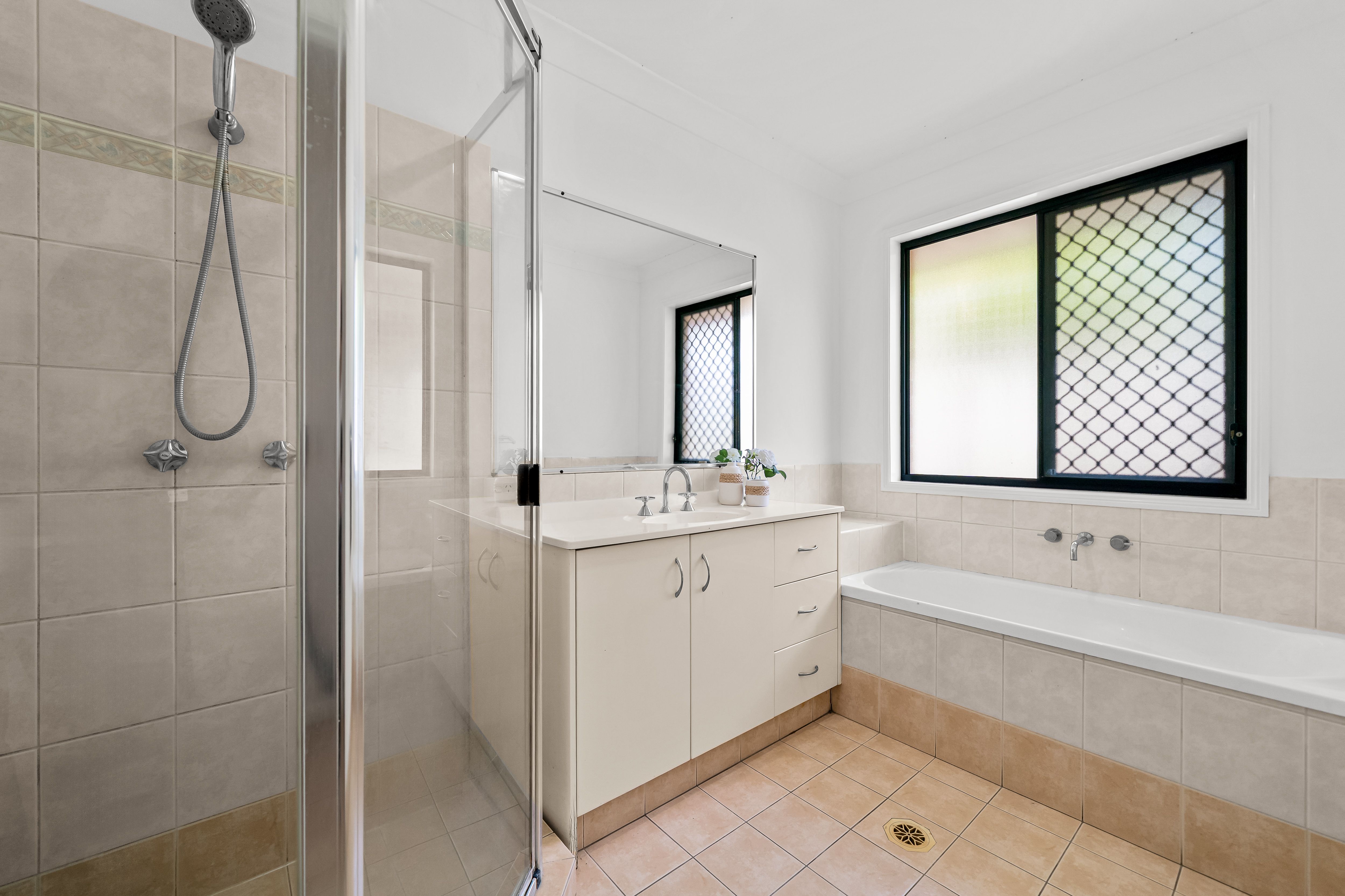 17 Hattah Place — photo 14 of 18