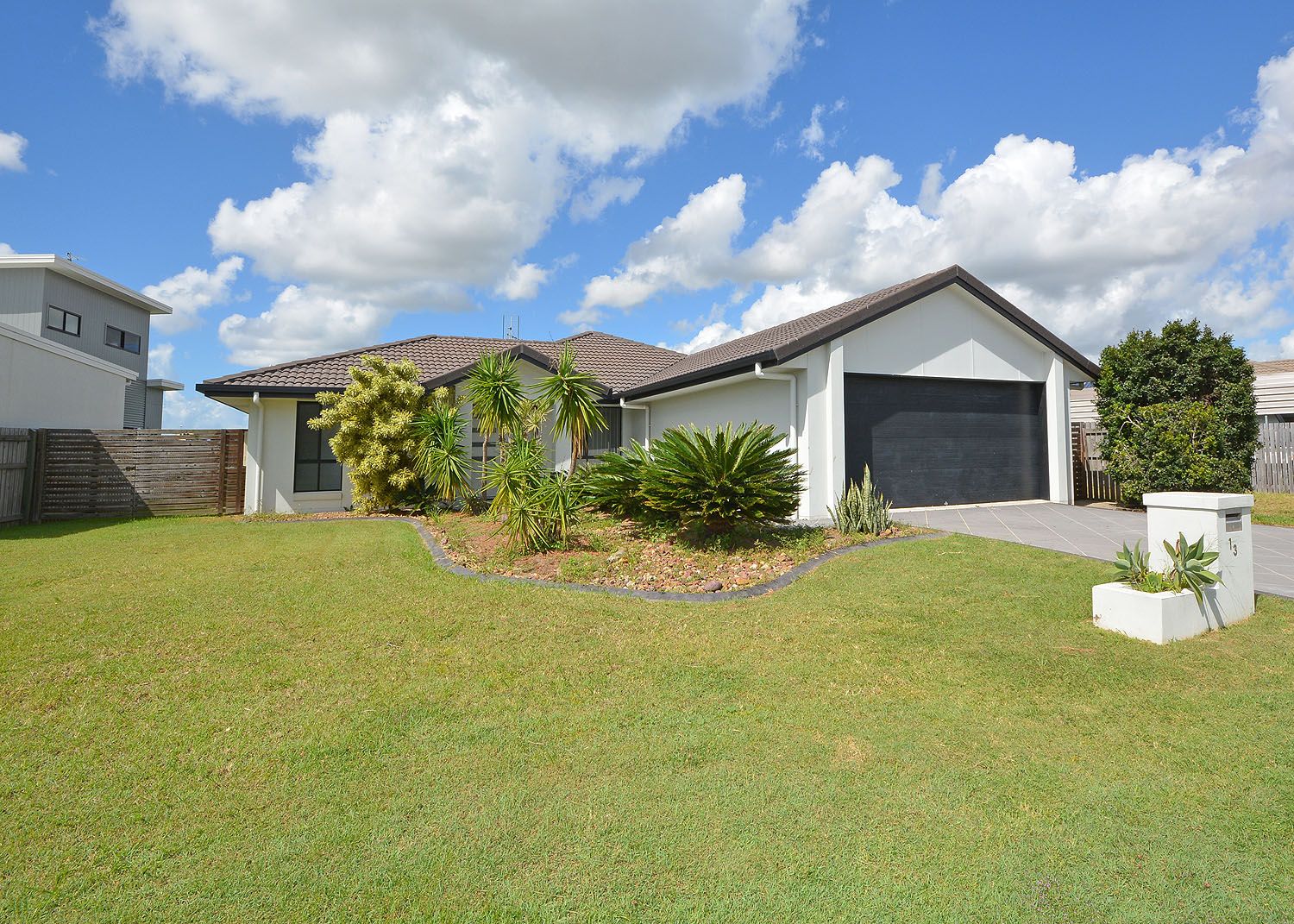 13 Bounty Circuit, Eli Waters, QLD 4655