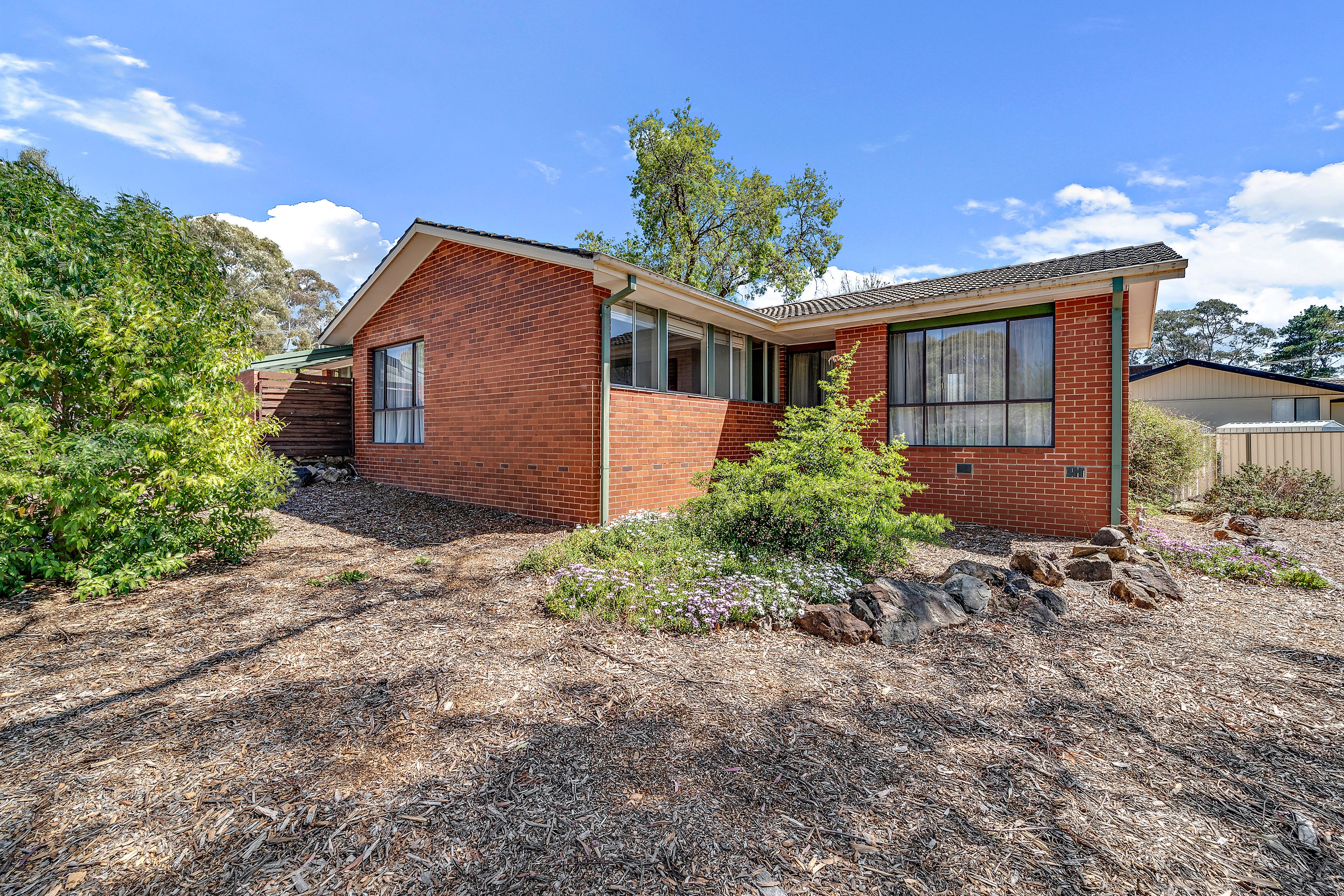 2 Kieran Place, Holt, ACT 2615