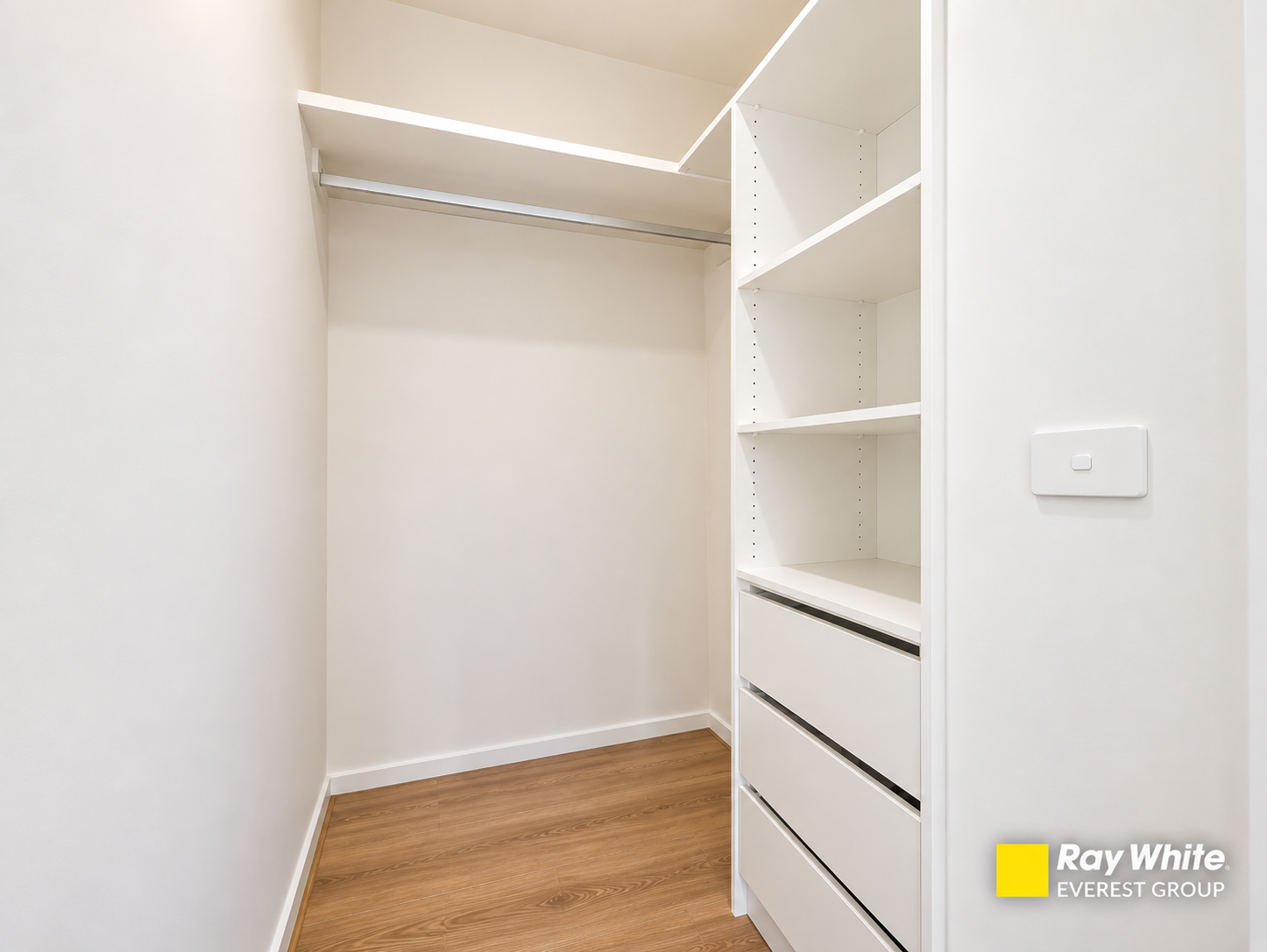 23 Whipper Street — photo 11 of 19