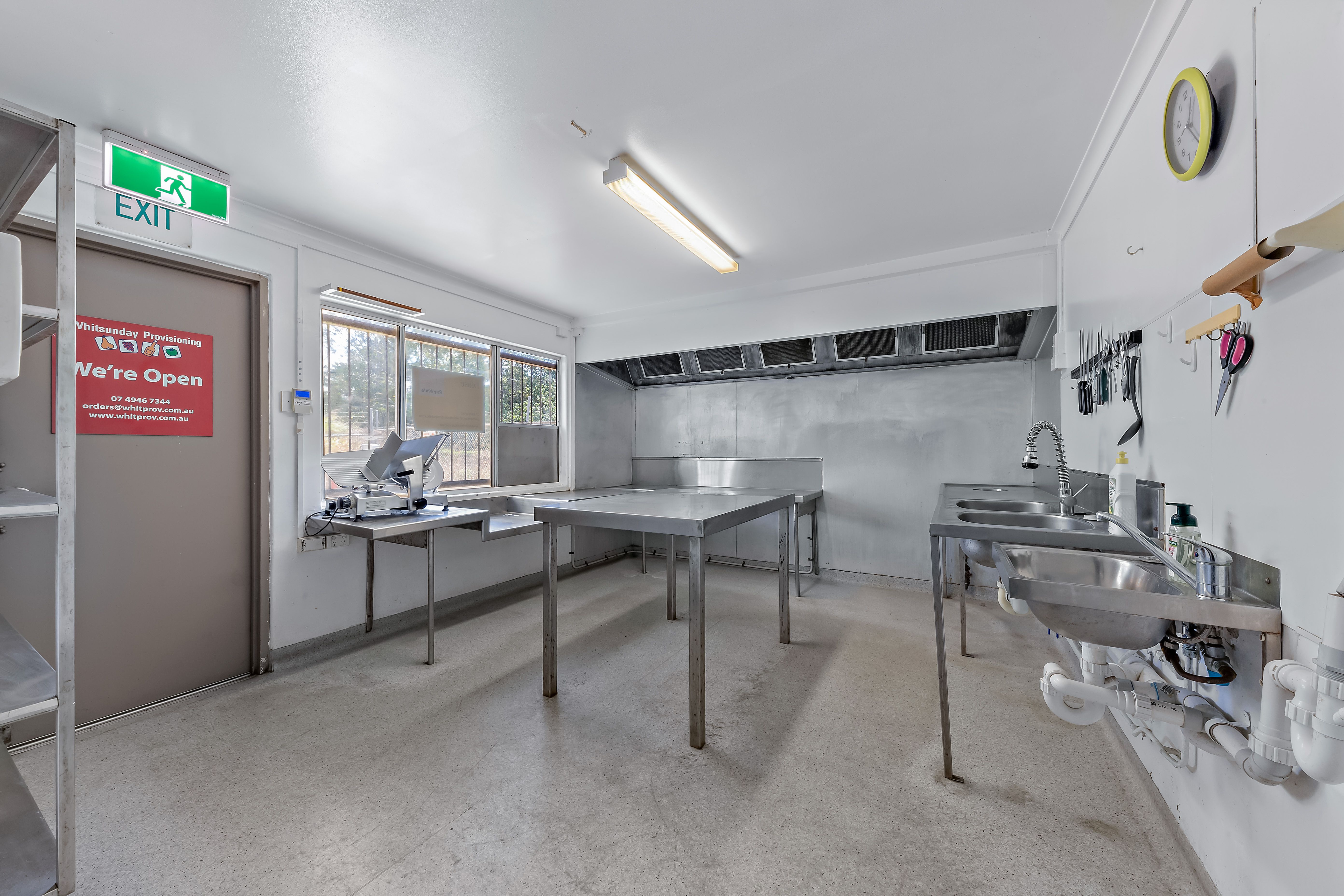 1/8 William Murray Drive, Cannonvale, QLD 4802