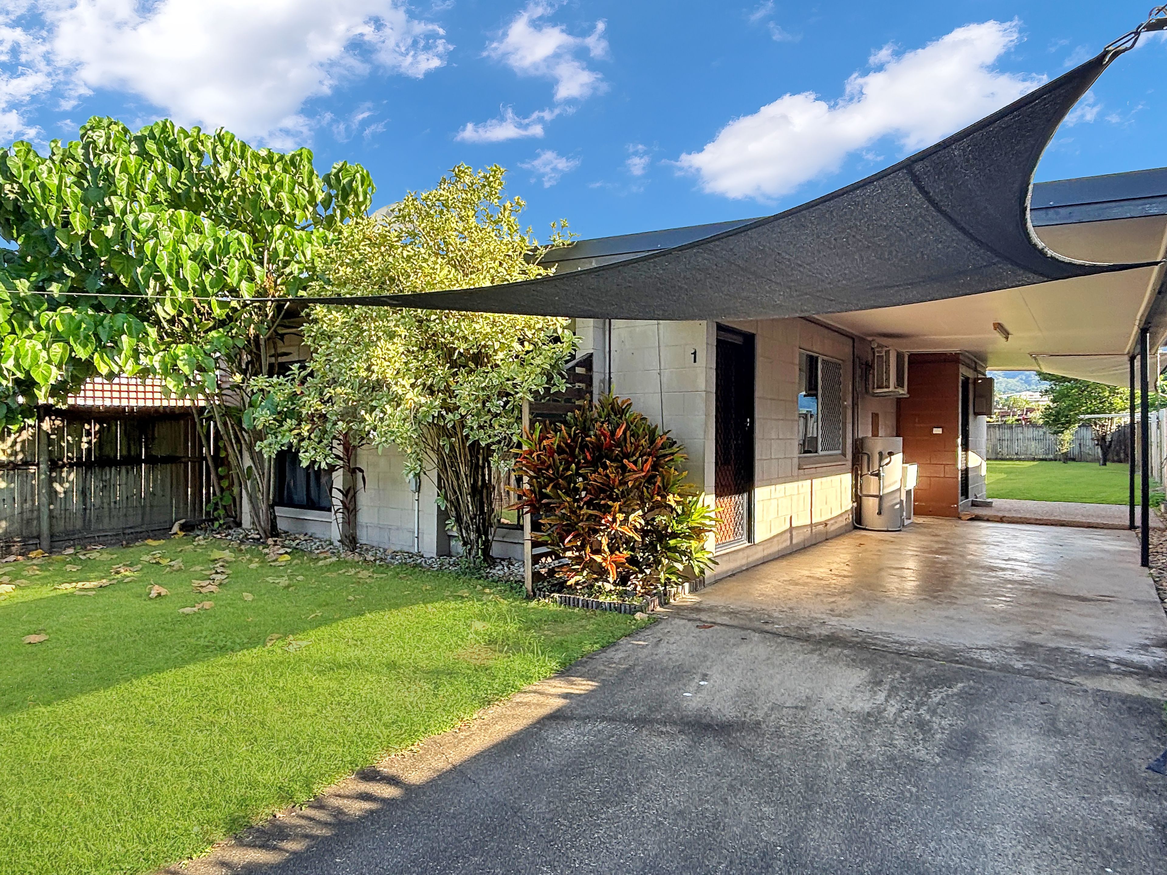1/61 Hayward Street — photo from Ray White Cairns