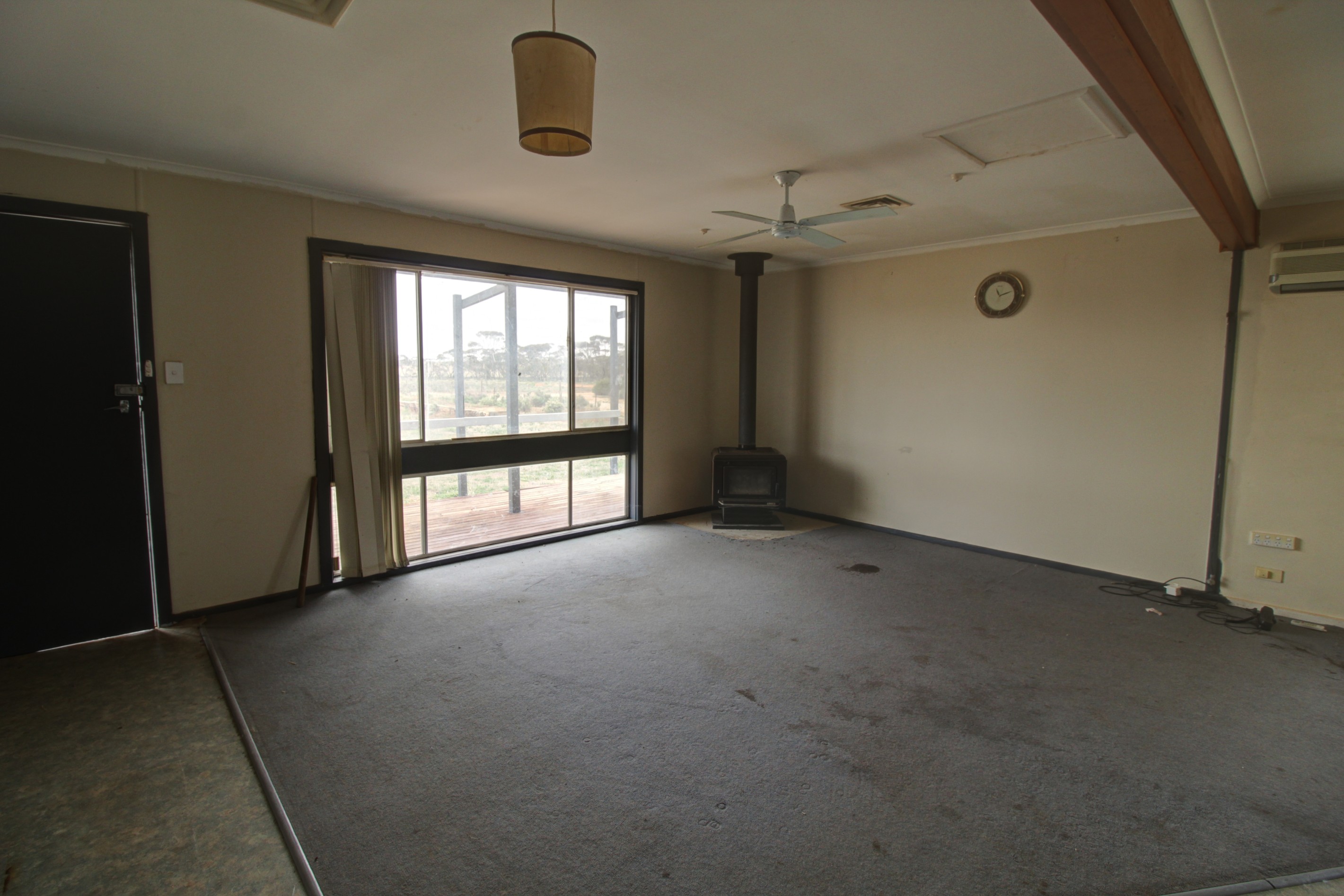 19 McCabe Road, Mindarie, SA 5309