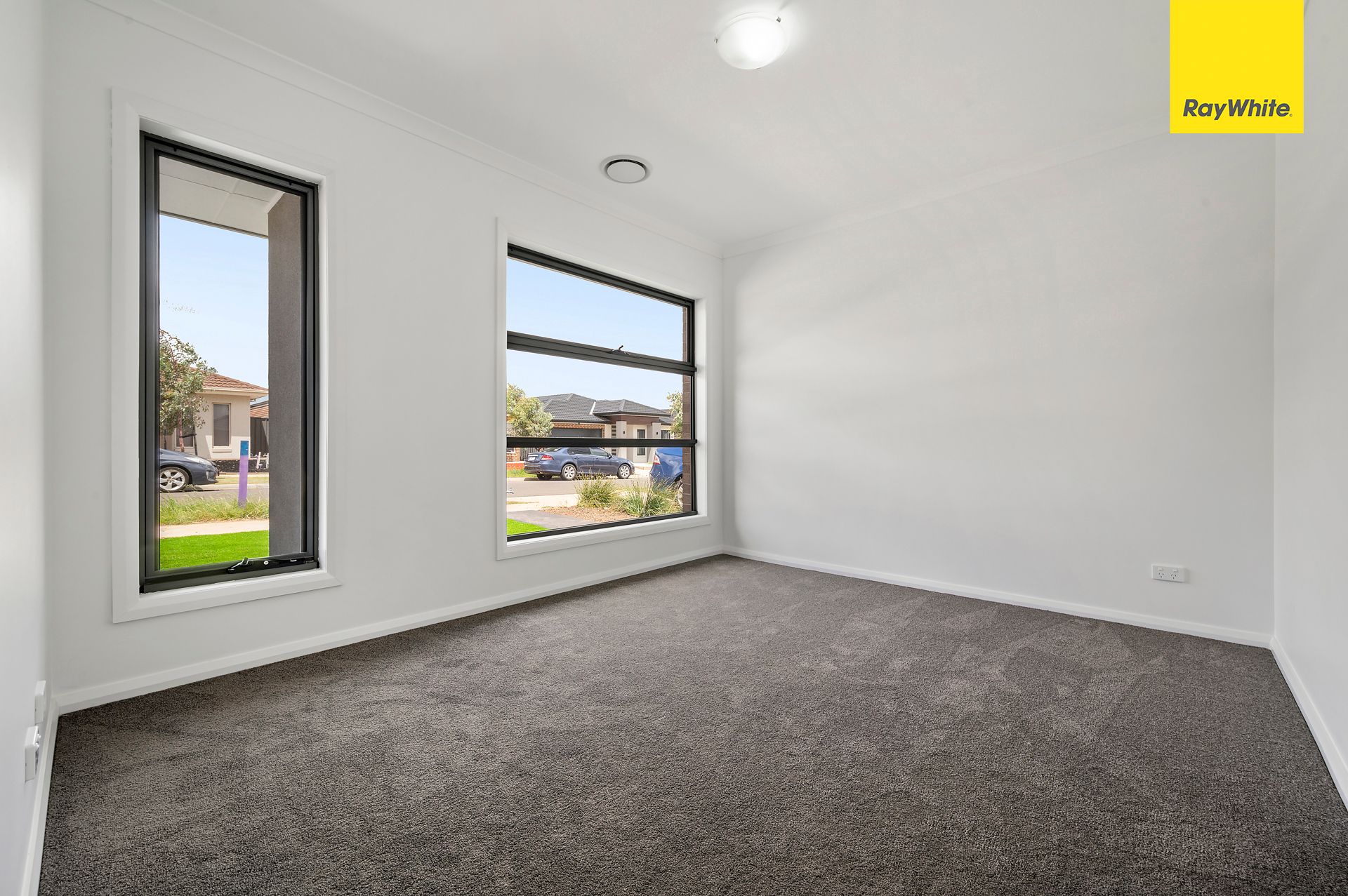 21 Ambervue Drive, COBBLEBANK, VIC 3338