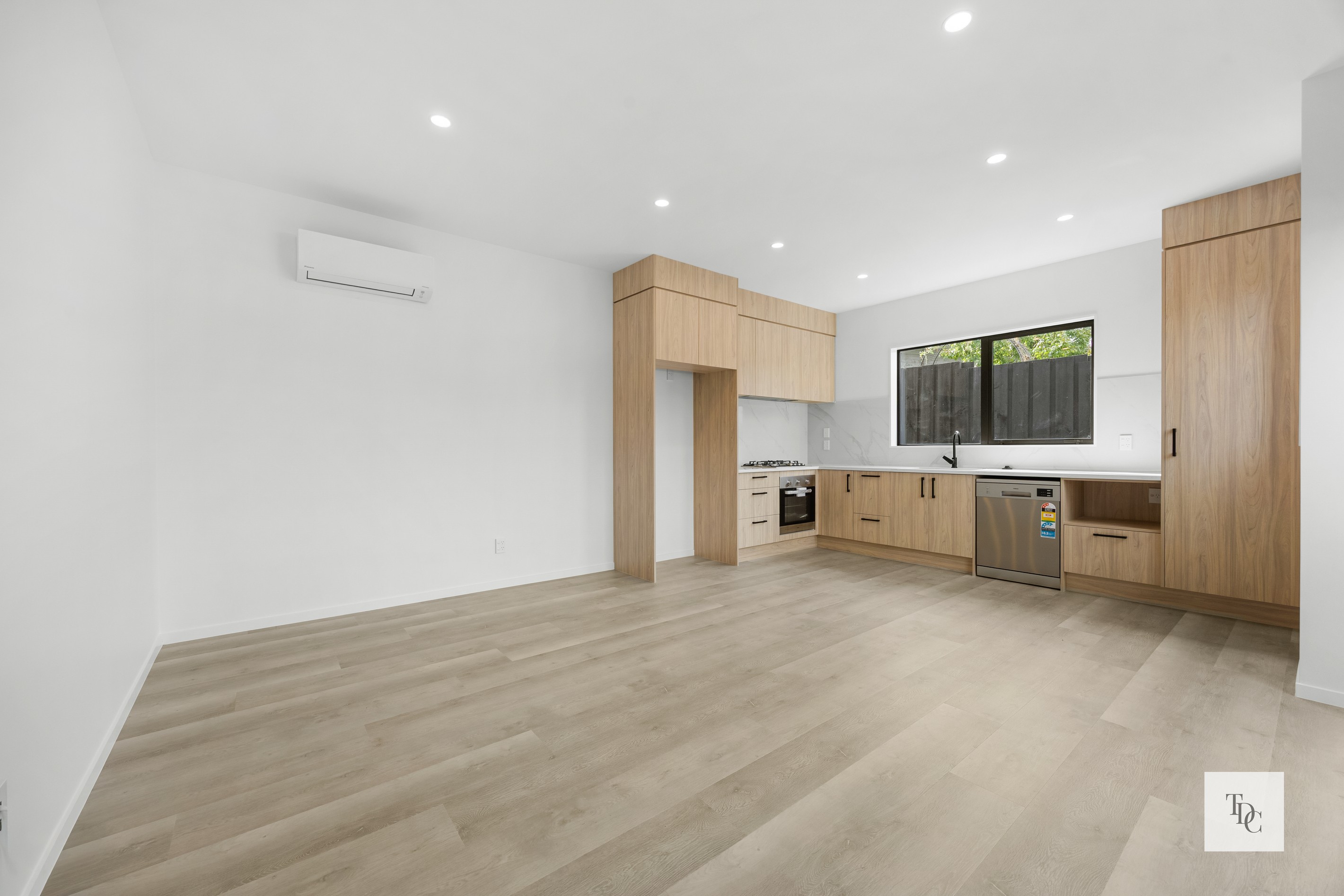 Lot 1/4 Kyeemagh Street, Botany Downs, Manukau City