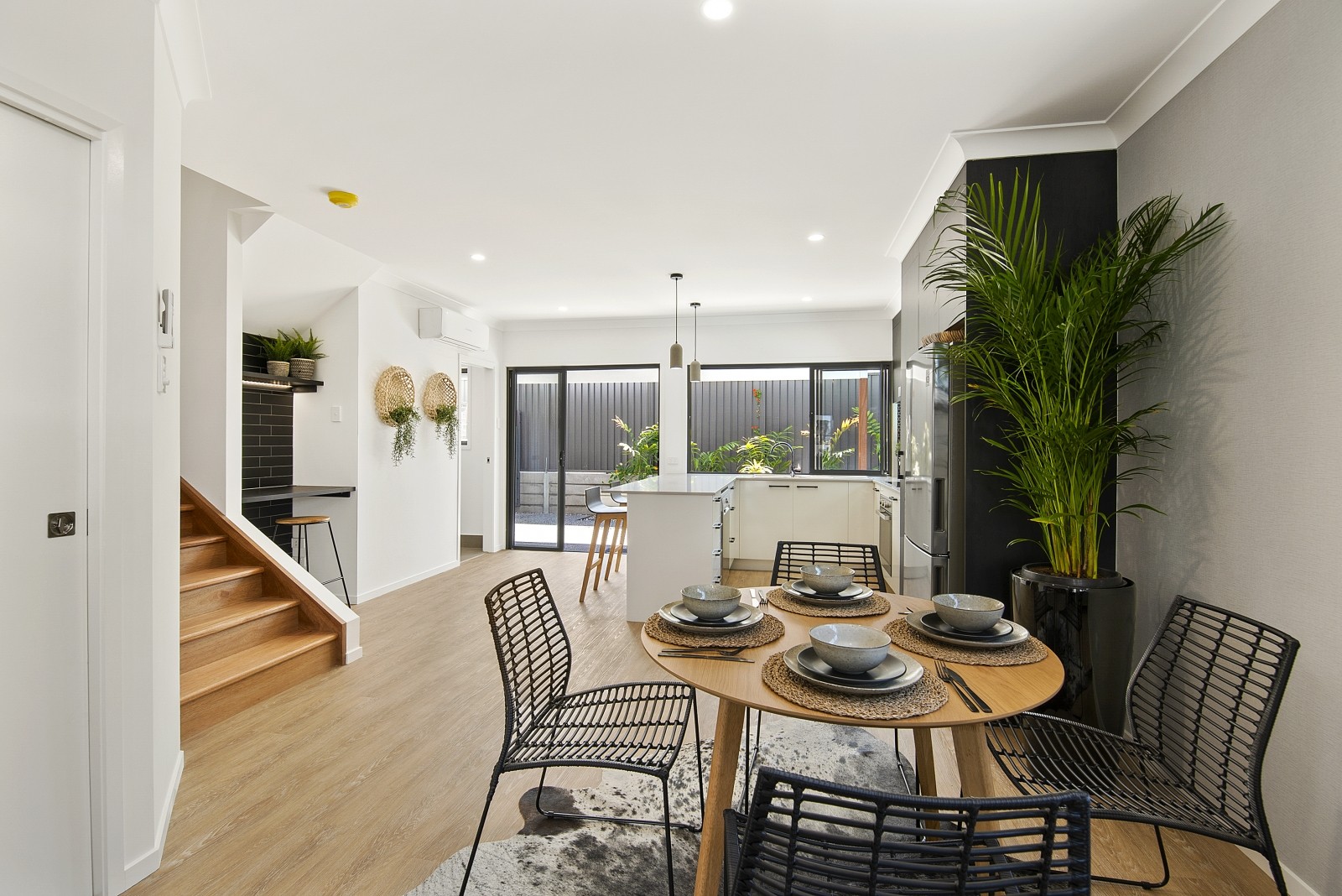 4/32-36 Hardiman Street, Woody Point, QLD 4019