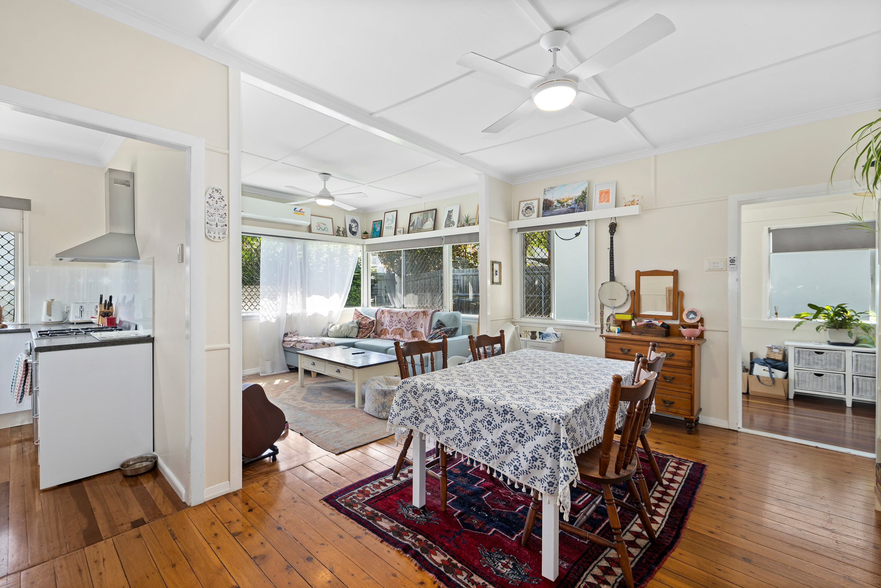 39 Simon Street, Yeronga, QLD 4104