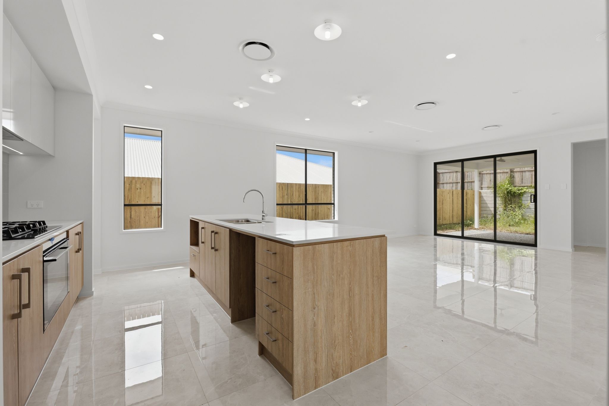 10 Alma Street, Morayfield, QLD 4506