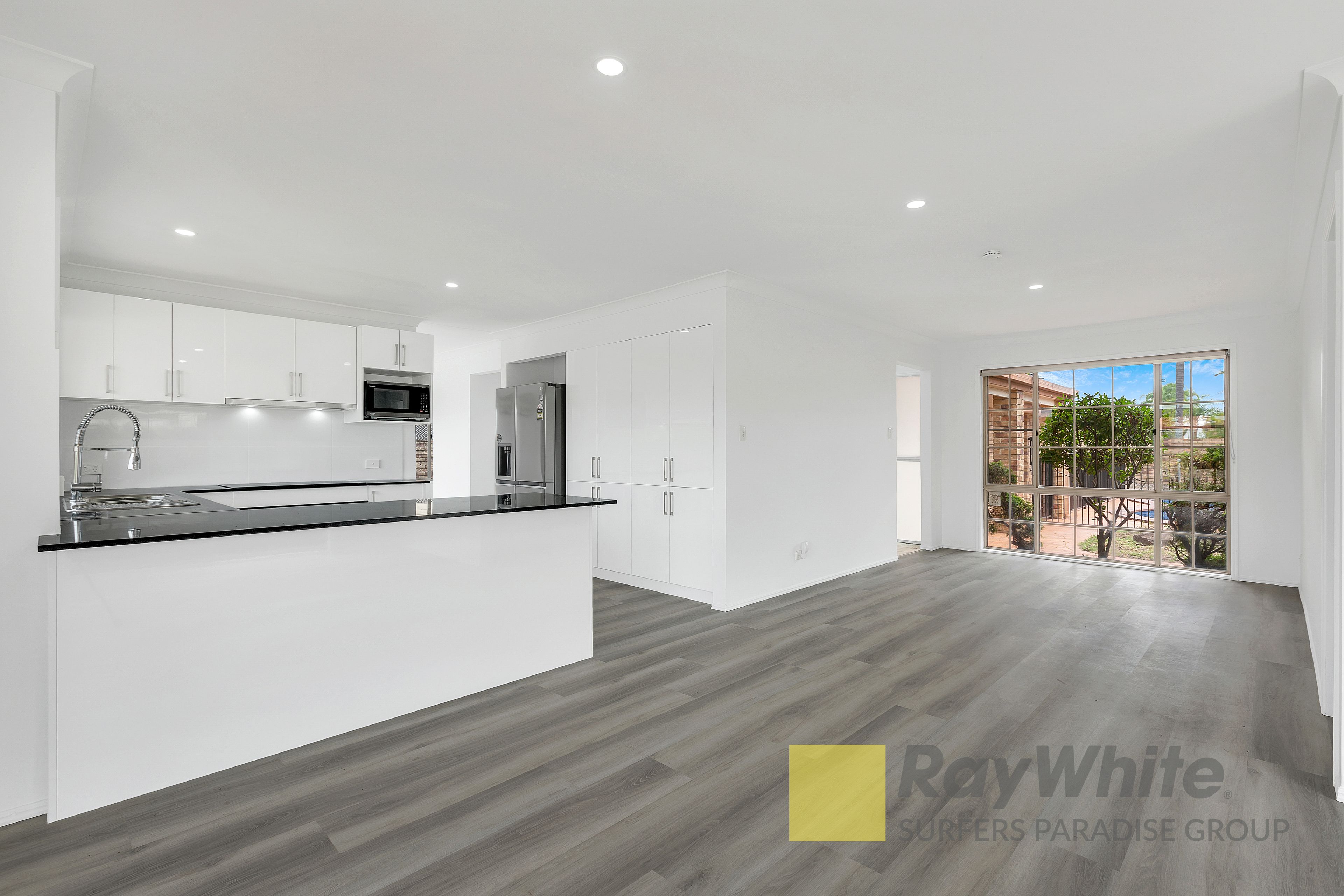 432 Oxley Drive, Runaway Bay, QLD 4216