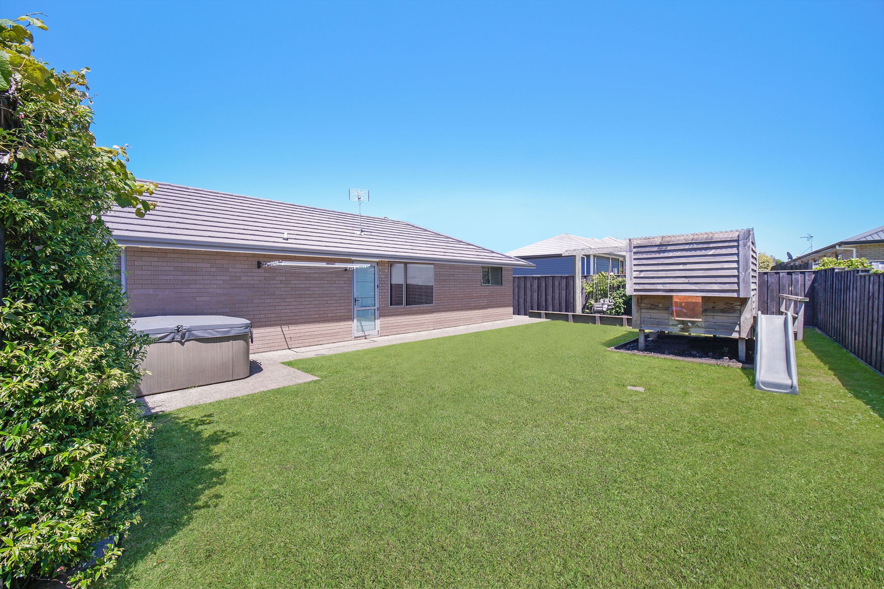55 Pohutukawa Parade, Riverhead, Rodney