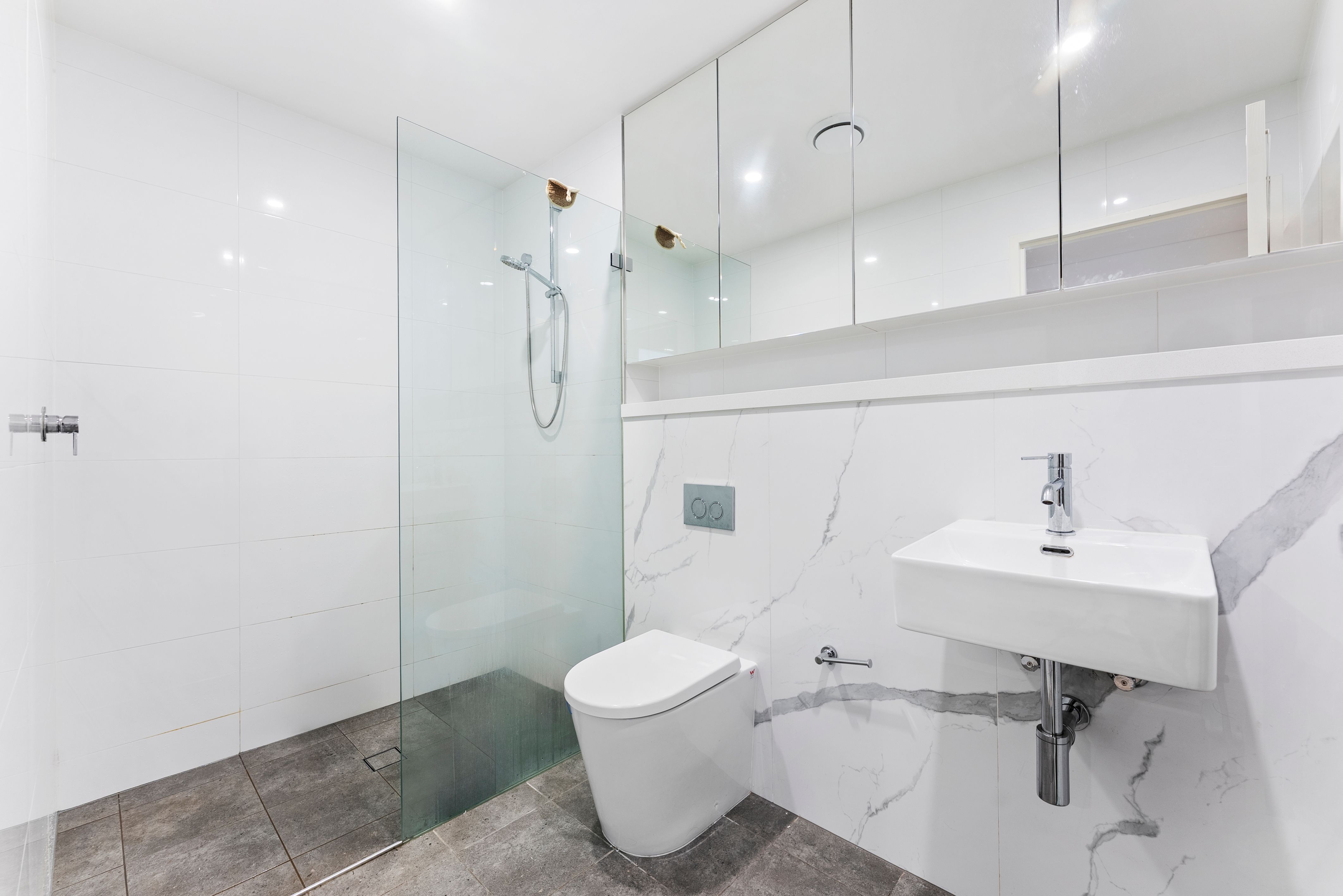 205/63 Ramsay Road — photo 6 of 9