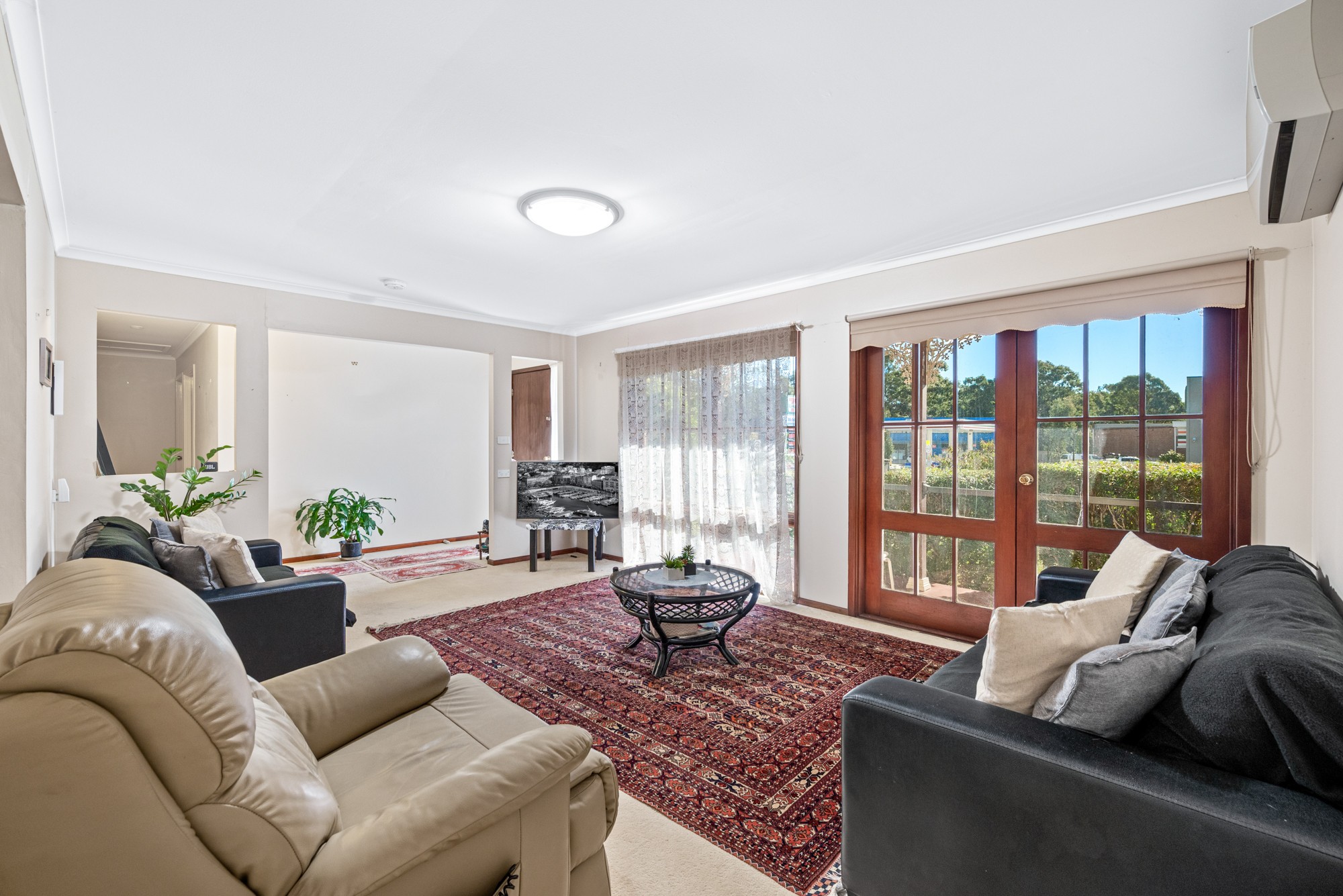 72 Woodhouse Drive, Ambarvale, NSW 2560