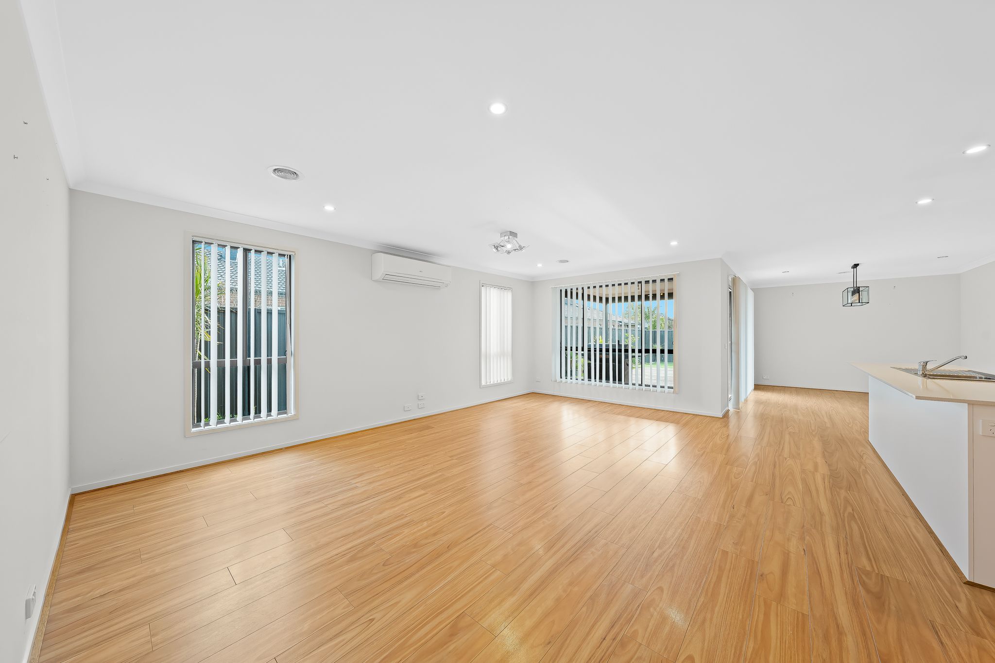 19 Burchill Avenue — photo 4 of 13