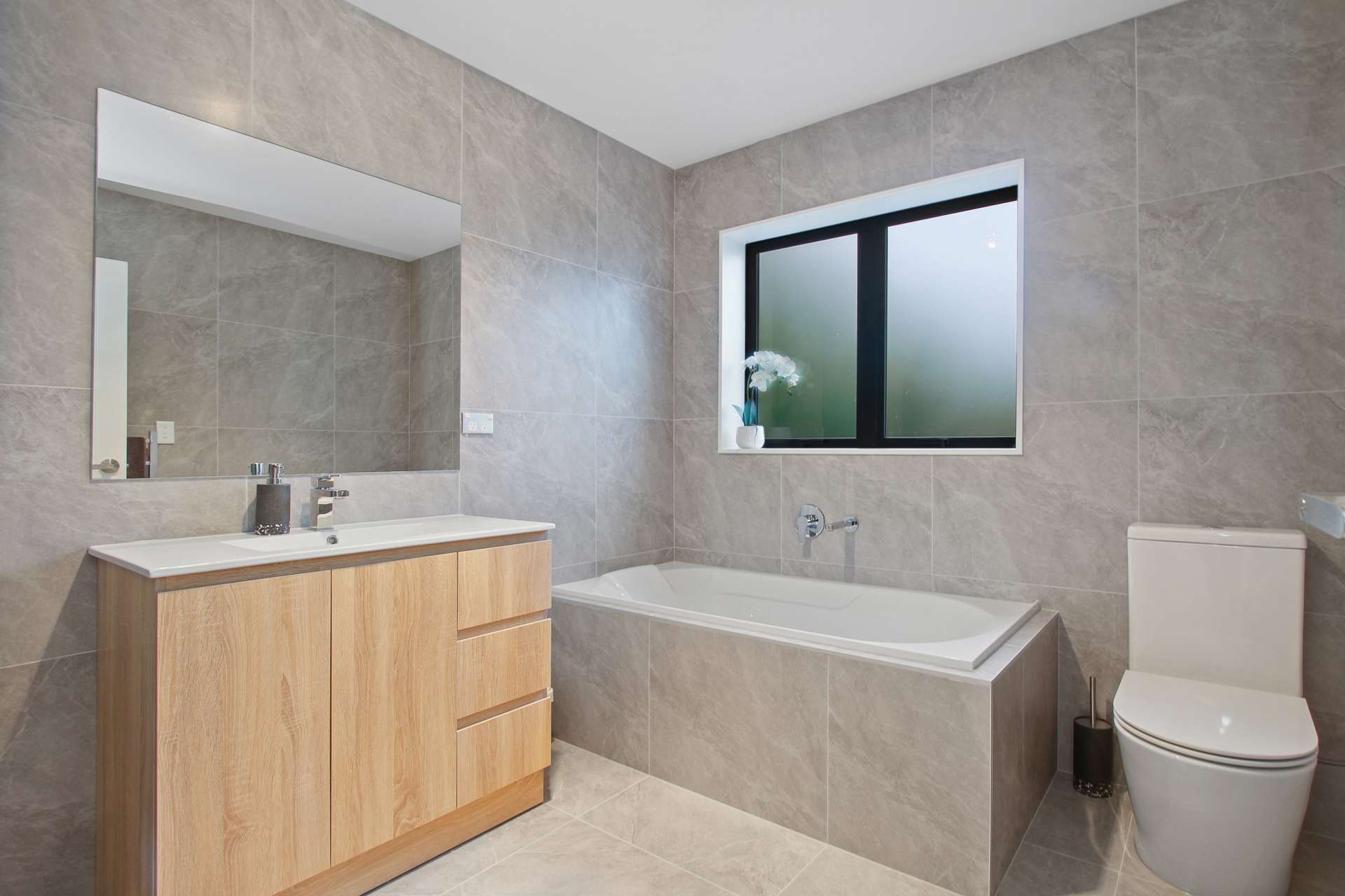 118D Mount Smart Road photo 12