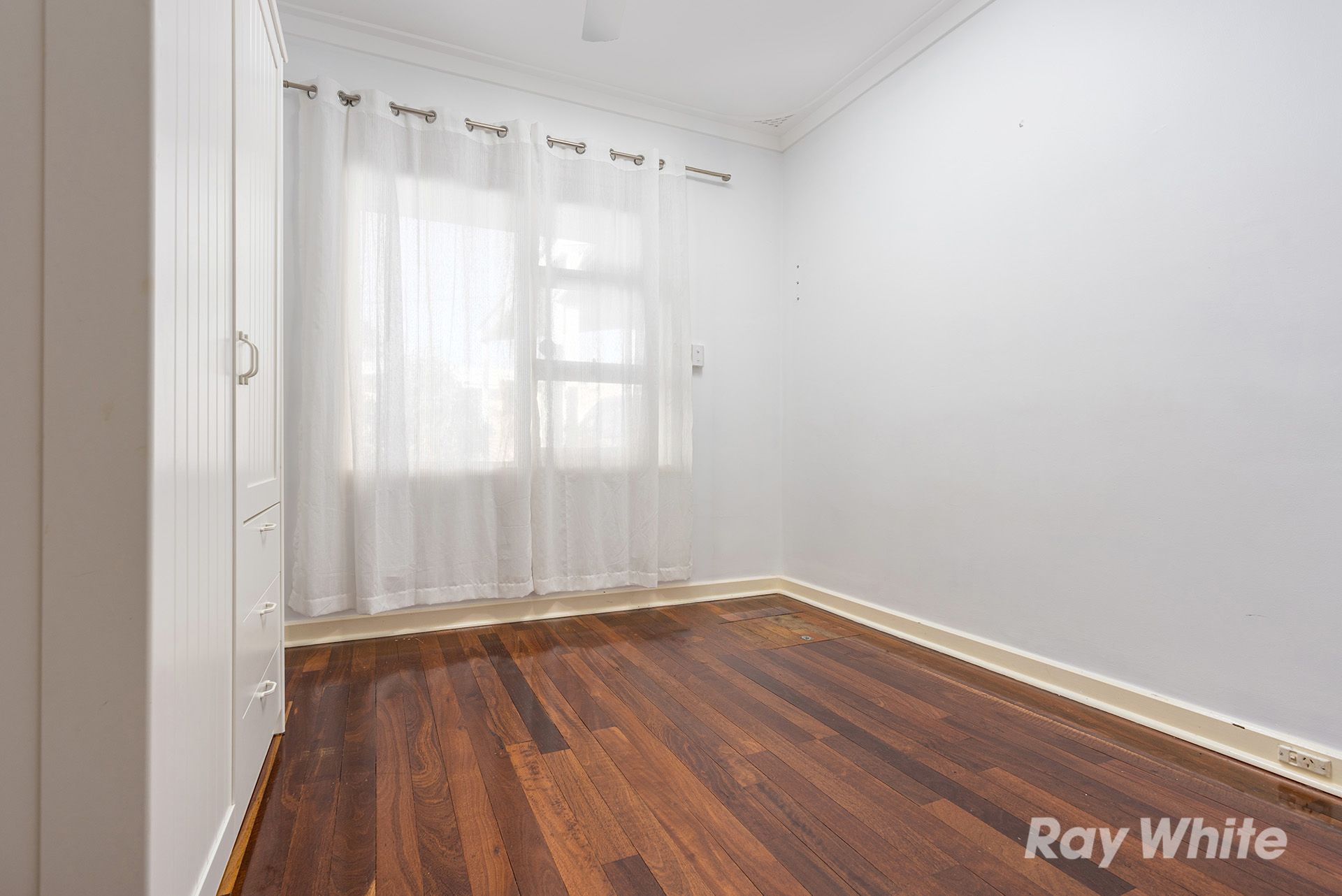 34 Dorothy Street — photo 16 of 30