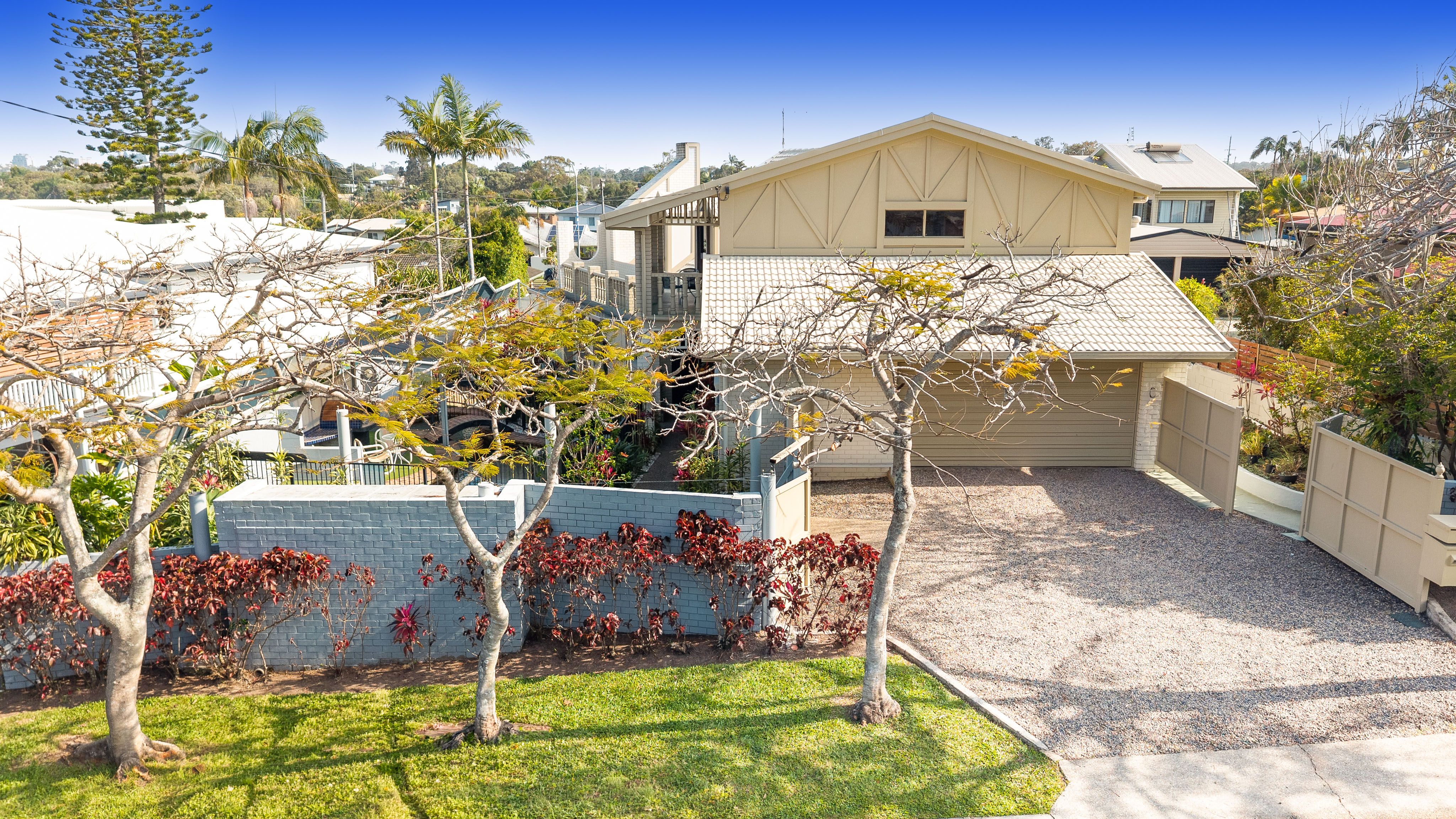 10 Teewah Street, Dicky Beach, QLD 4551 - House for Sale - Ray White ...