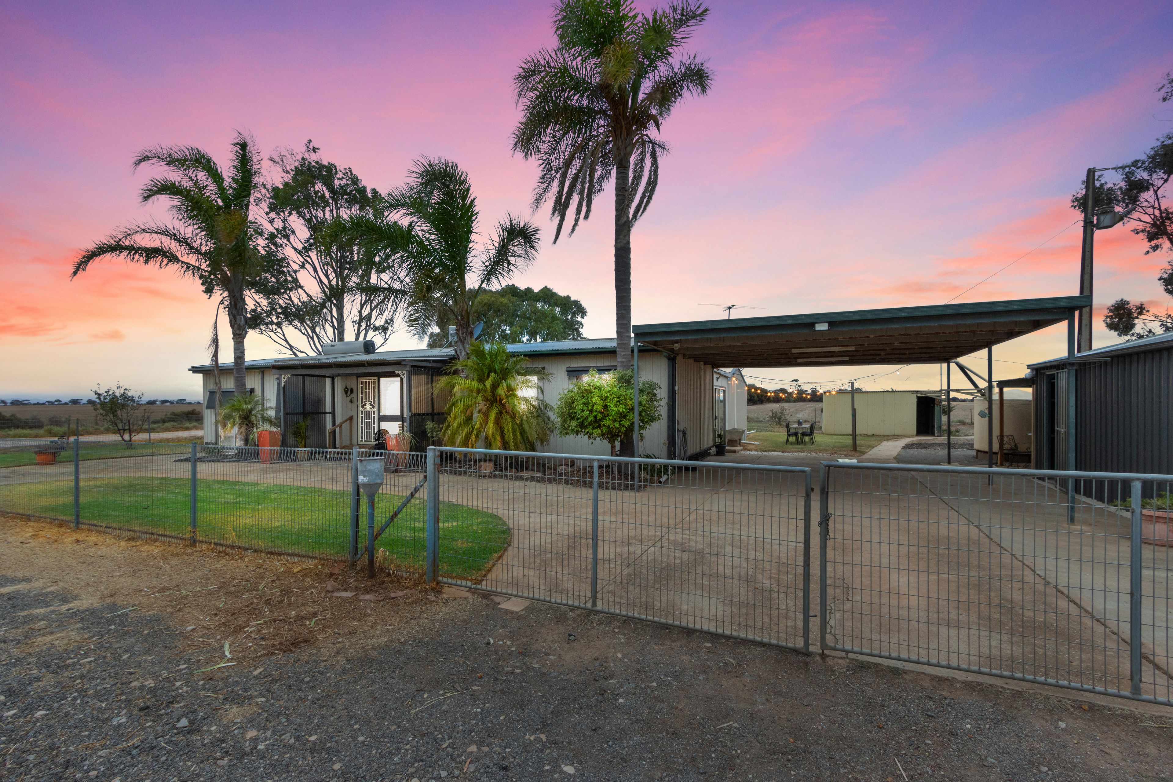 285 Porter Road, Korunye, SA 5502 - Sold House - Ray White Barossa ...