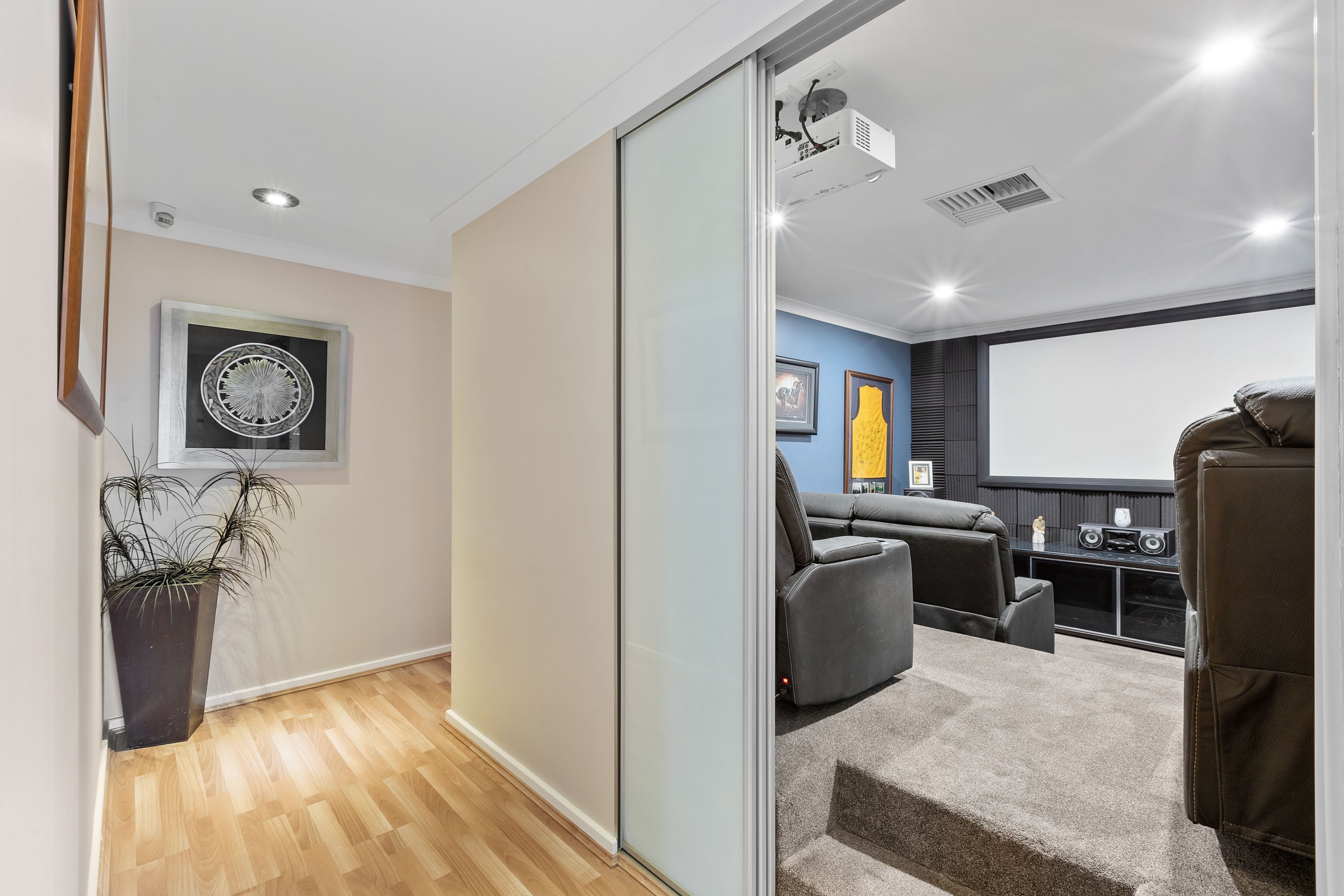 10 Otunic Way, Madeley, WA 6065