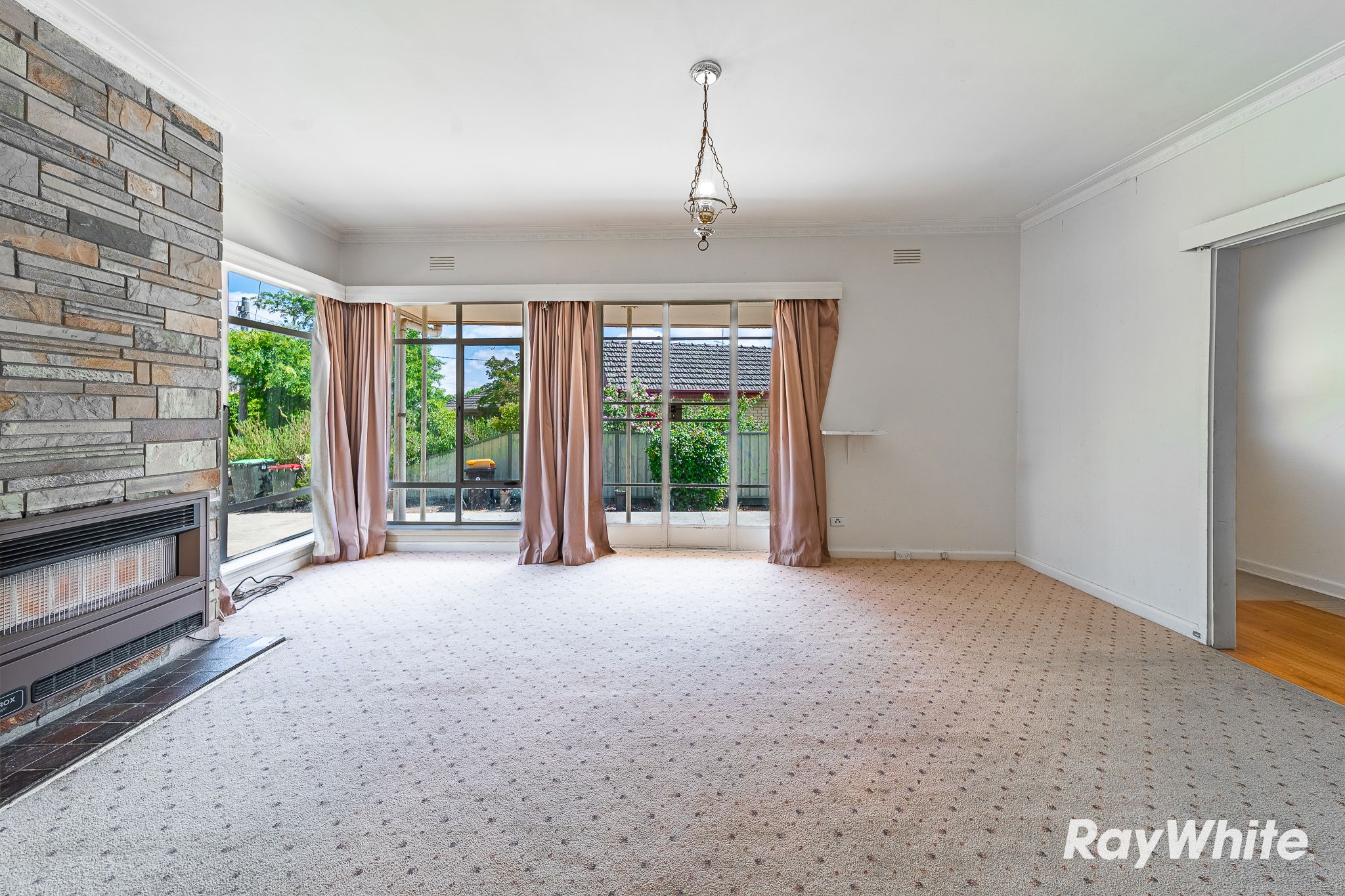 9 Capper Court, Flora Hill, VIC 3550