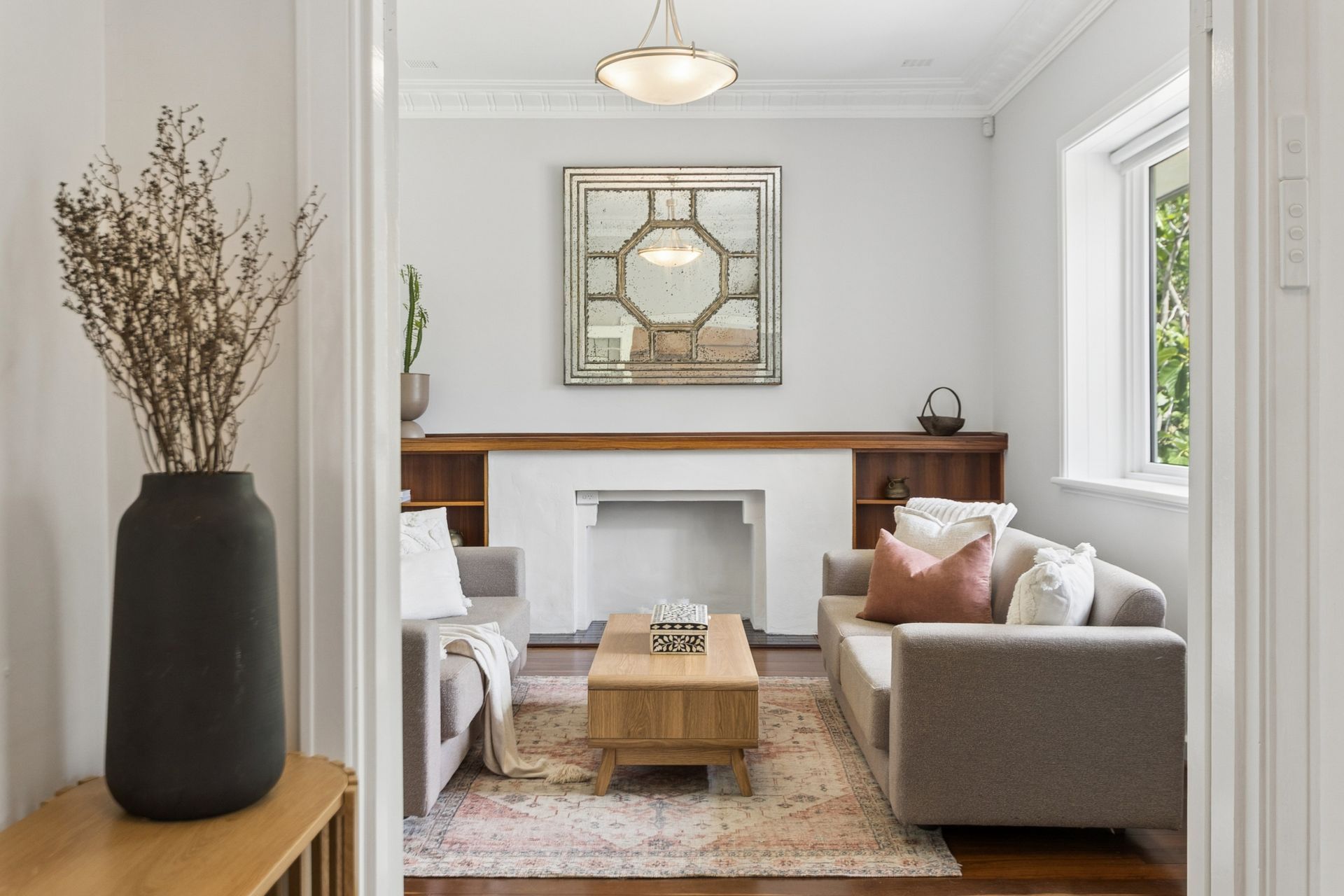 8 Woodlands Street — photo 4 of 30