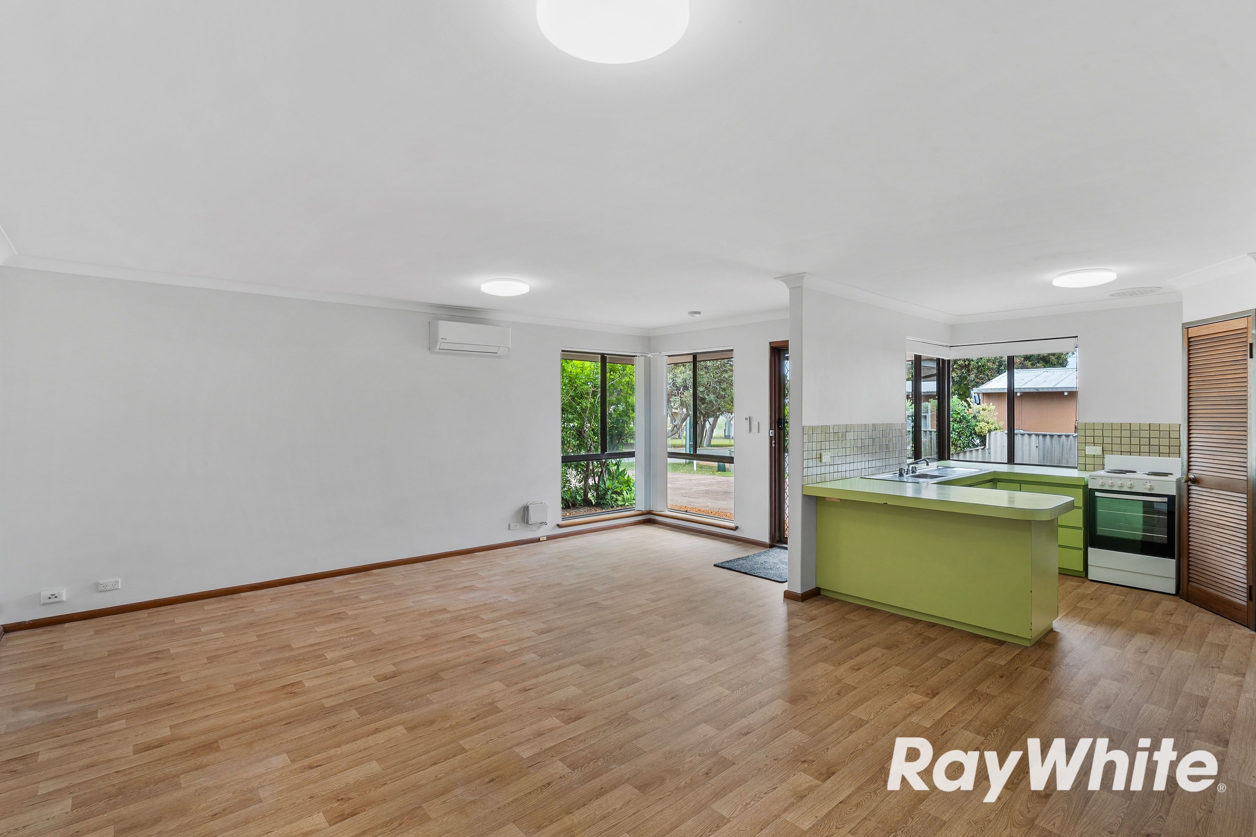 8A Cathryn Street — photo 4 of 23