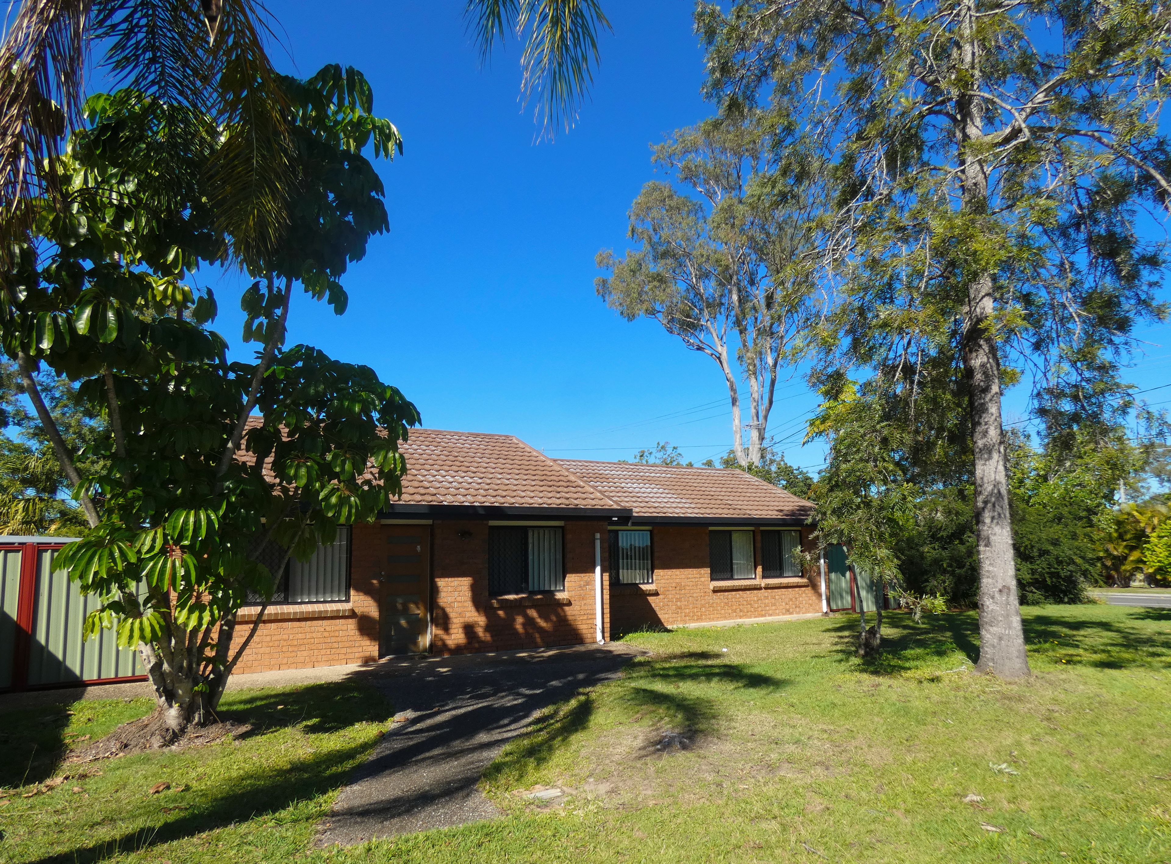 1 Crestview Street, Loganlea, QLD 4131