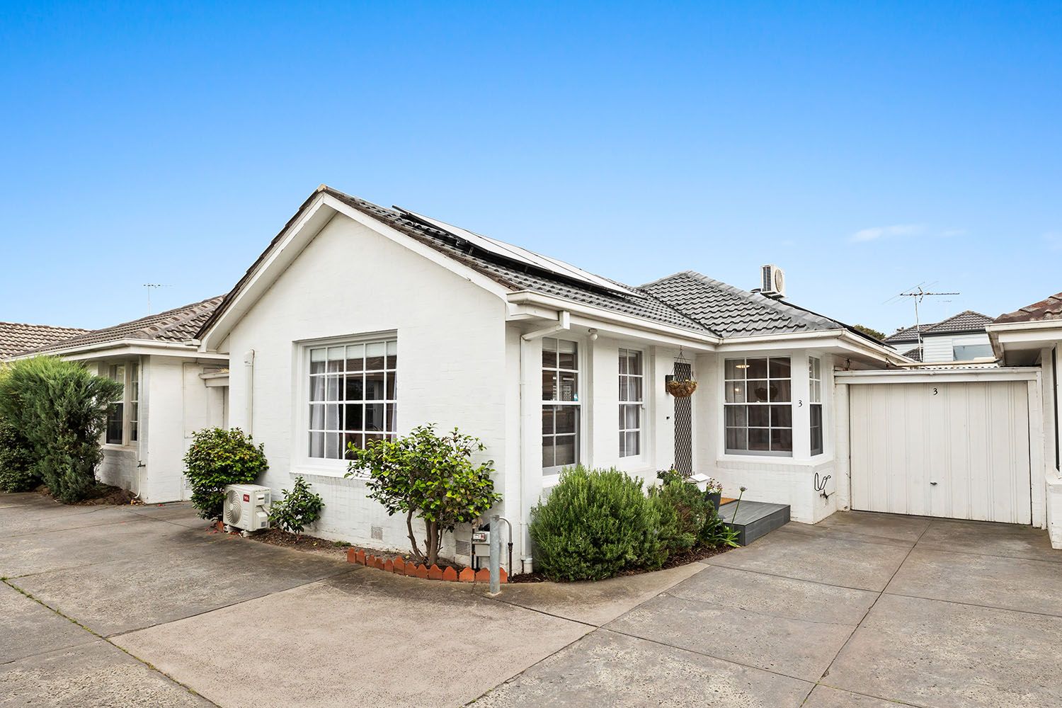 171 Warrigal Road, Cheltenham VIC 3192