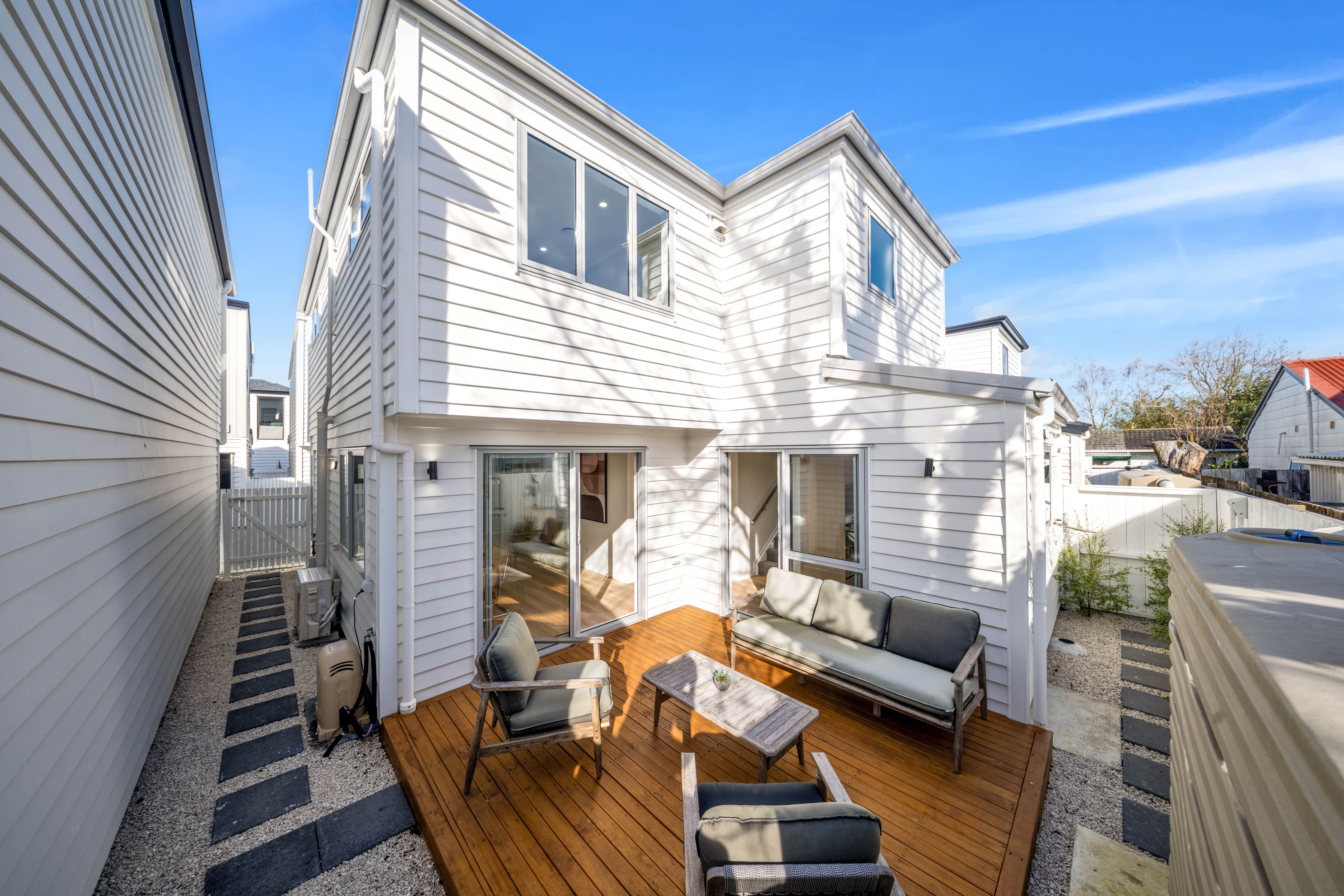 4/9 Glennandrew Drive, Half Moon Bay, Manukau City