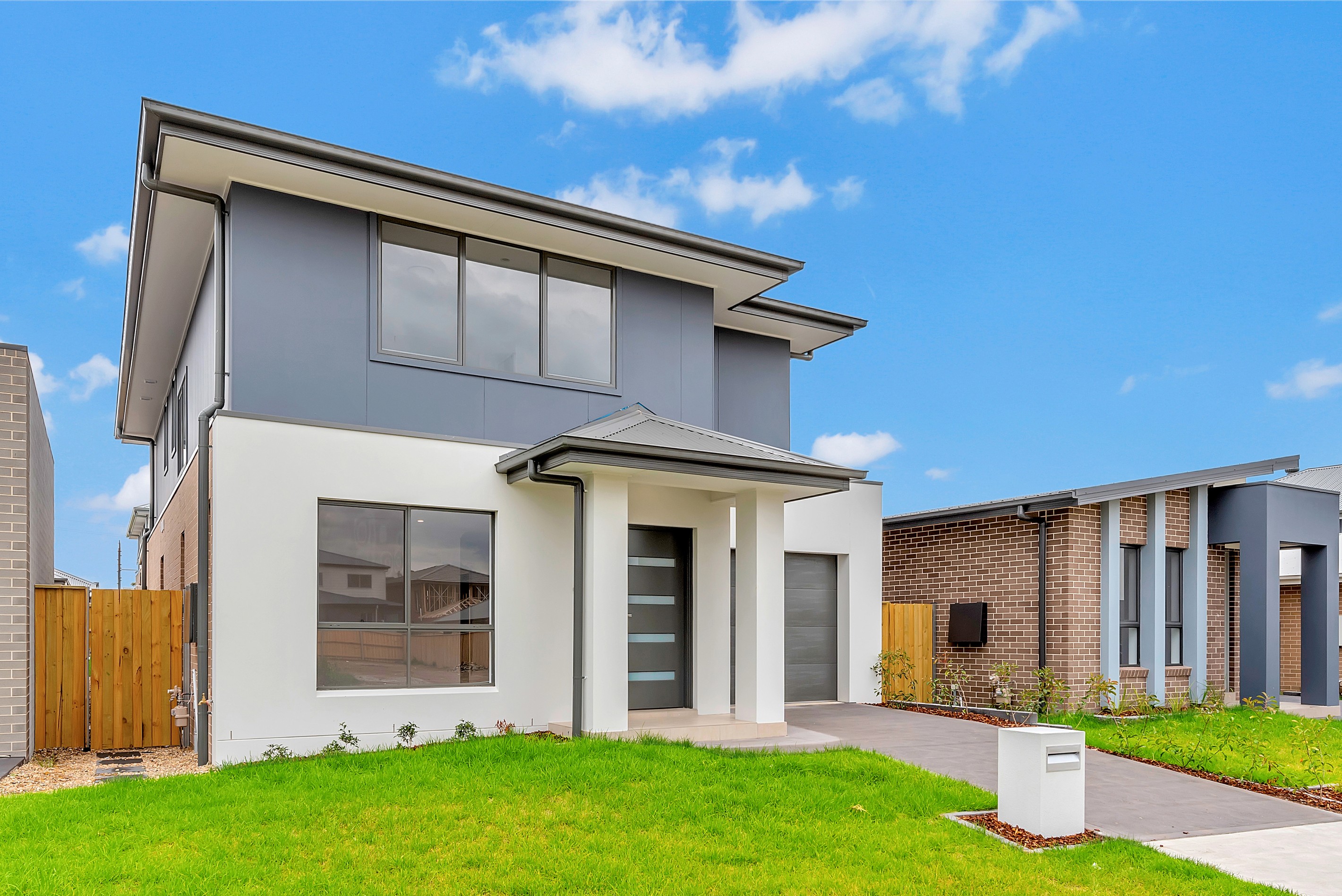 30 Kingsdale Avenue, CATHERINE FIELD, NSW 2557