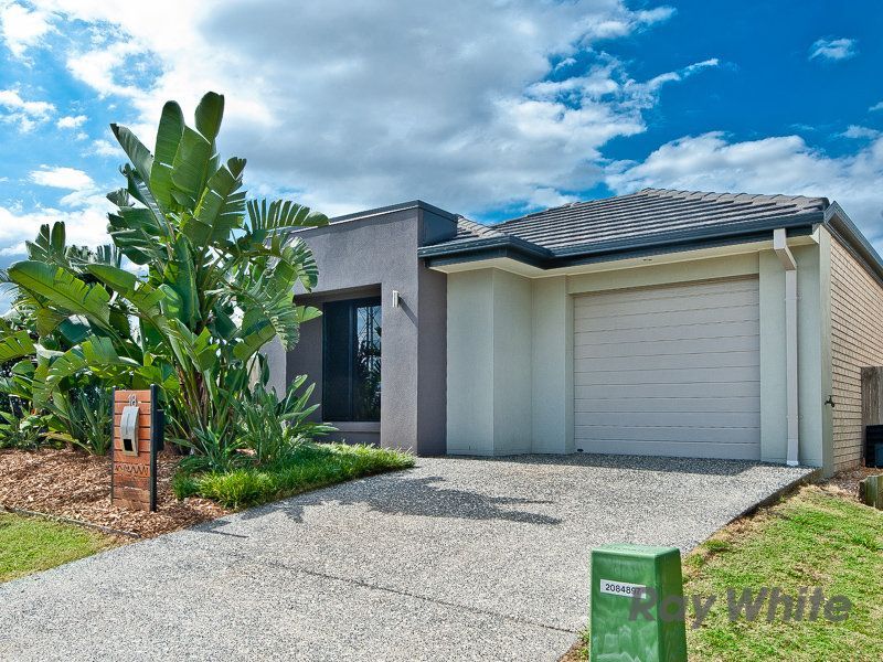 18 Moor Circuit, Warner QLD 4500