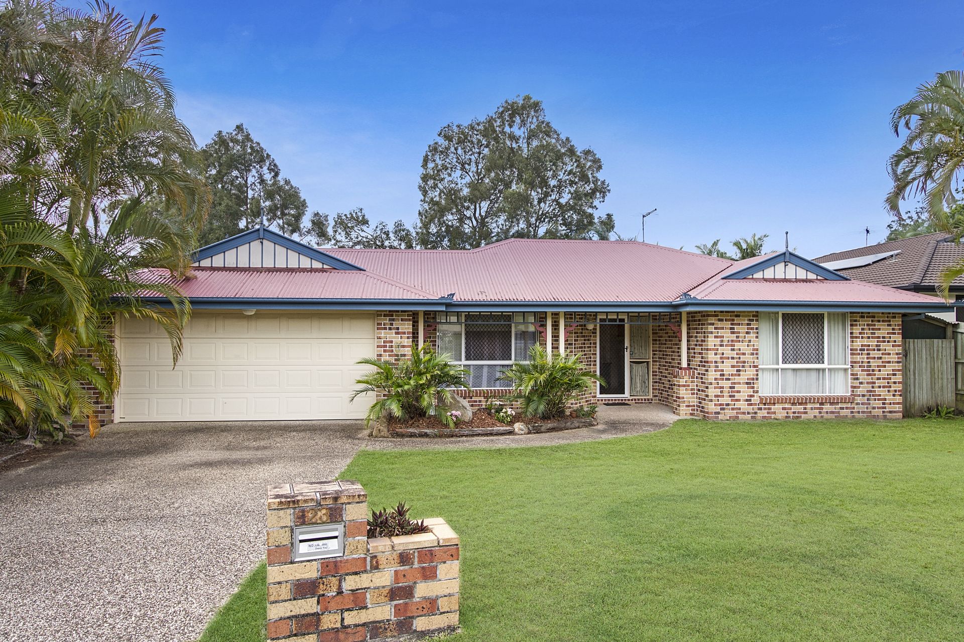 23 Surround Street, Dakabin, QLD 4503