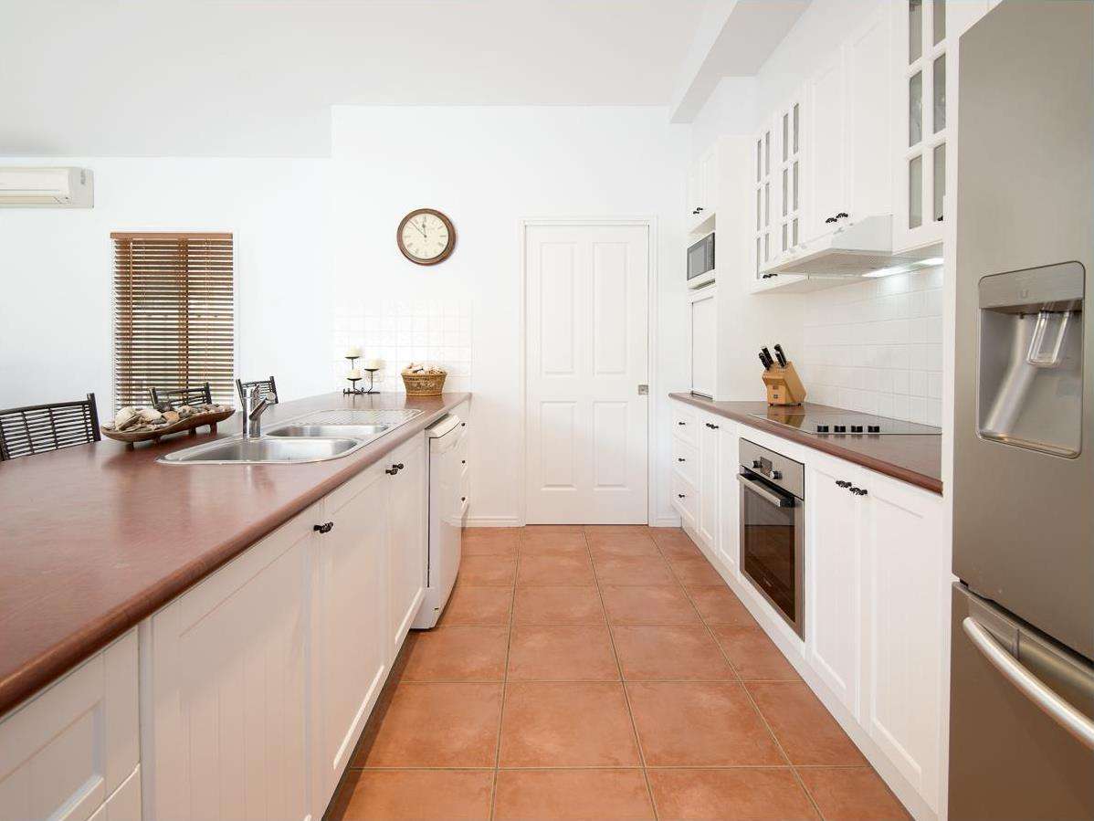 Samford Village, Samford Village, QLD 4520