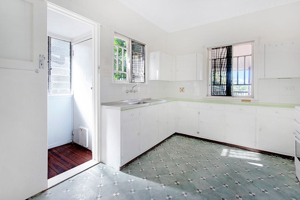 8 Olinda Street, Carina, QLD 4152