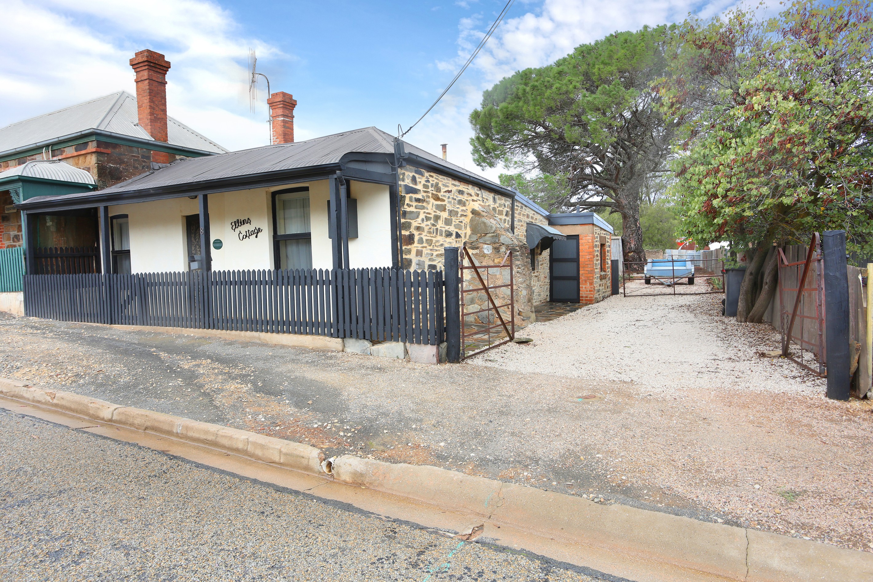 8 Paxton Terrace, Burra, SA 5417