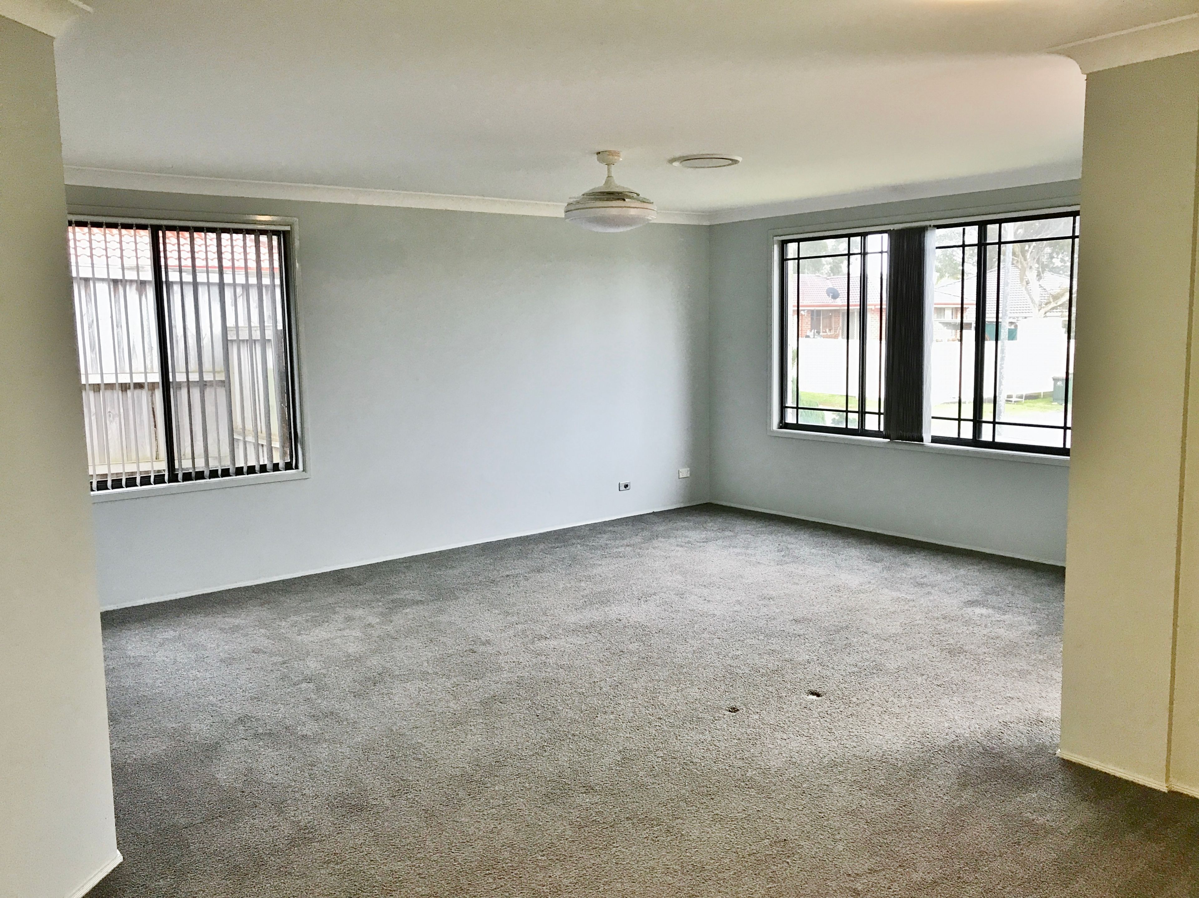 4 Lemon Gum Circuit, Blue Haven, NSW 2262
