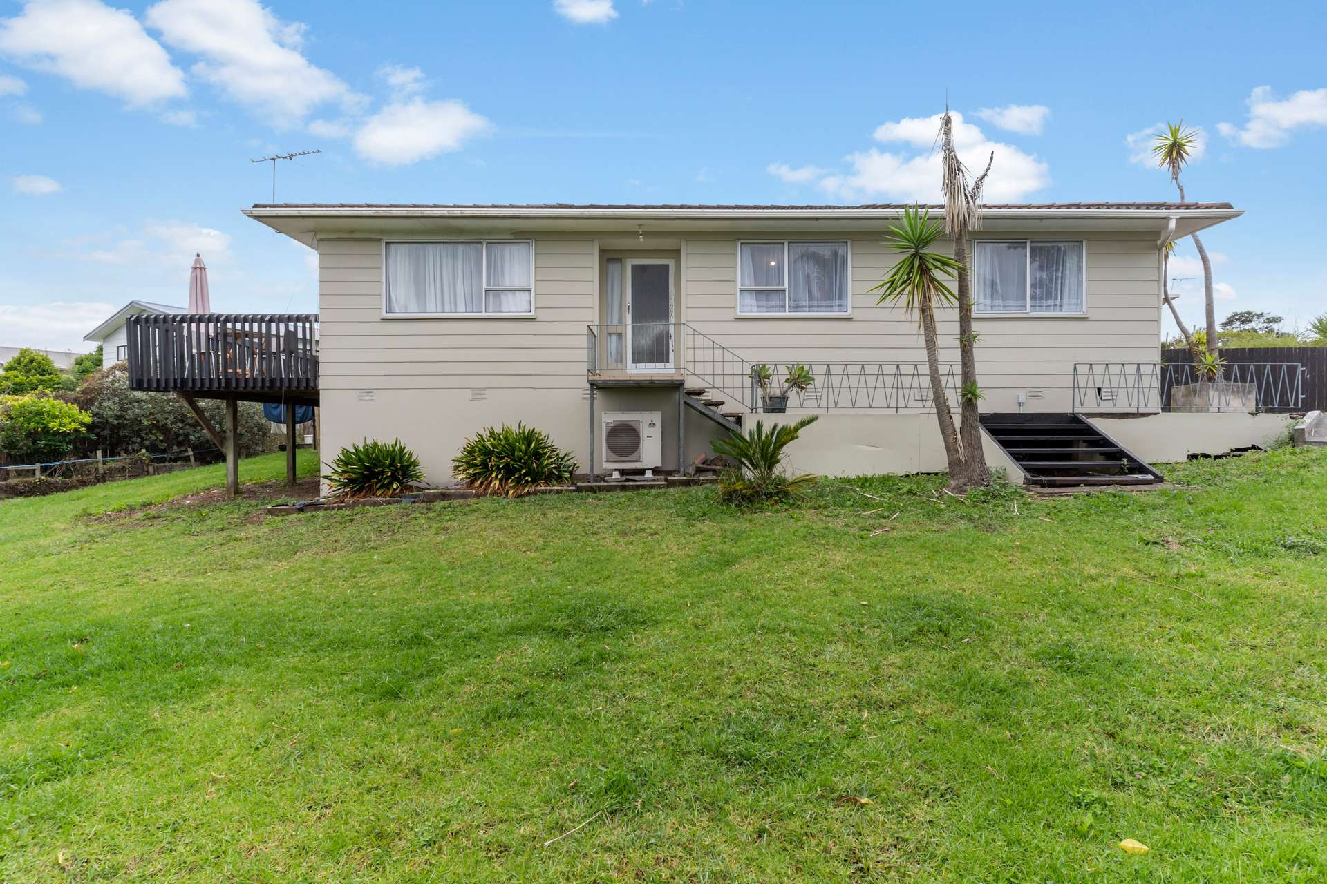 6 Hueglow Rise photo 14