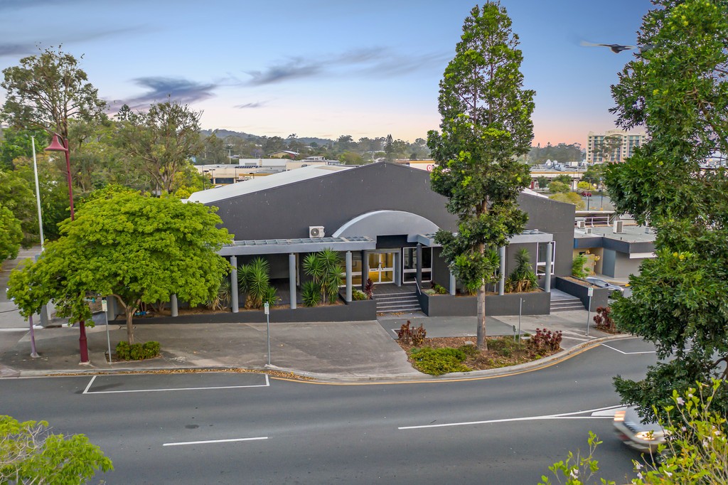 10 Fitzgerald Avenue, Springwood, QLD 4127