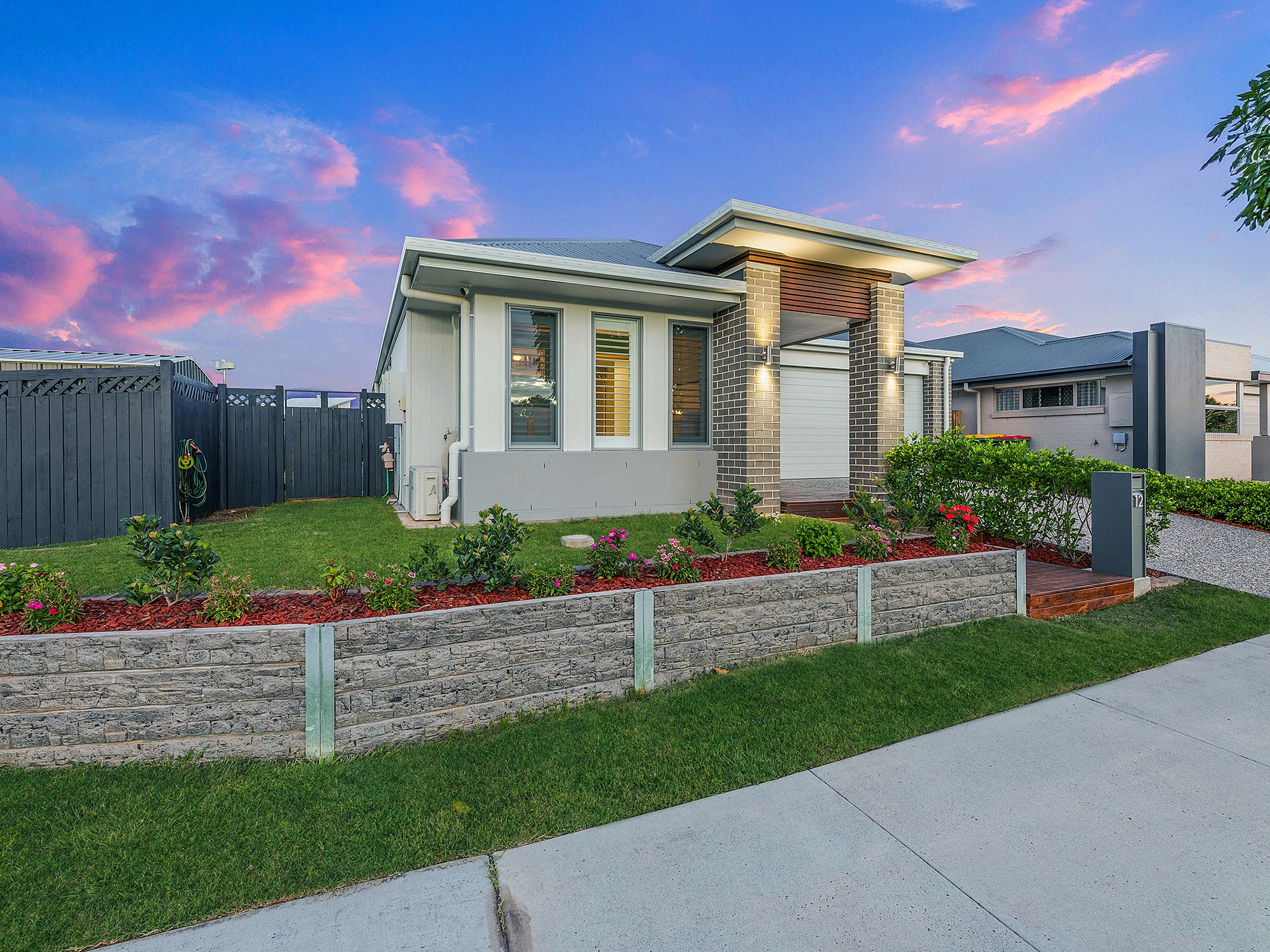 12 Splendid Drive, South Ripley, QLD 4306