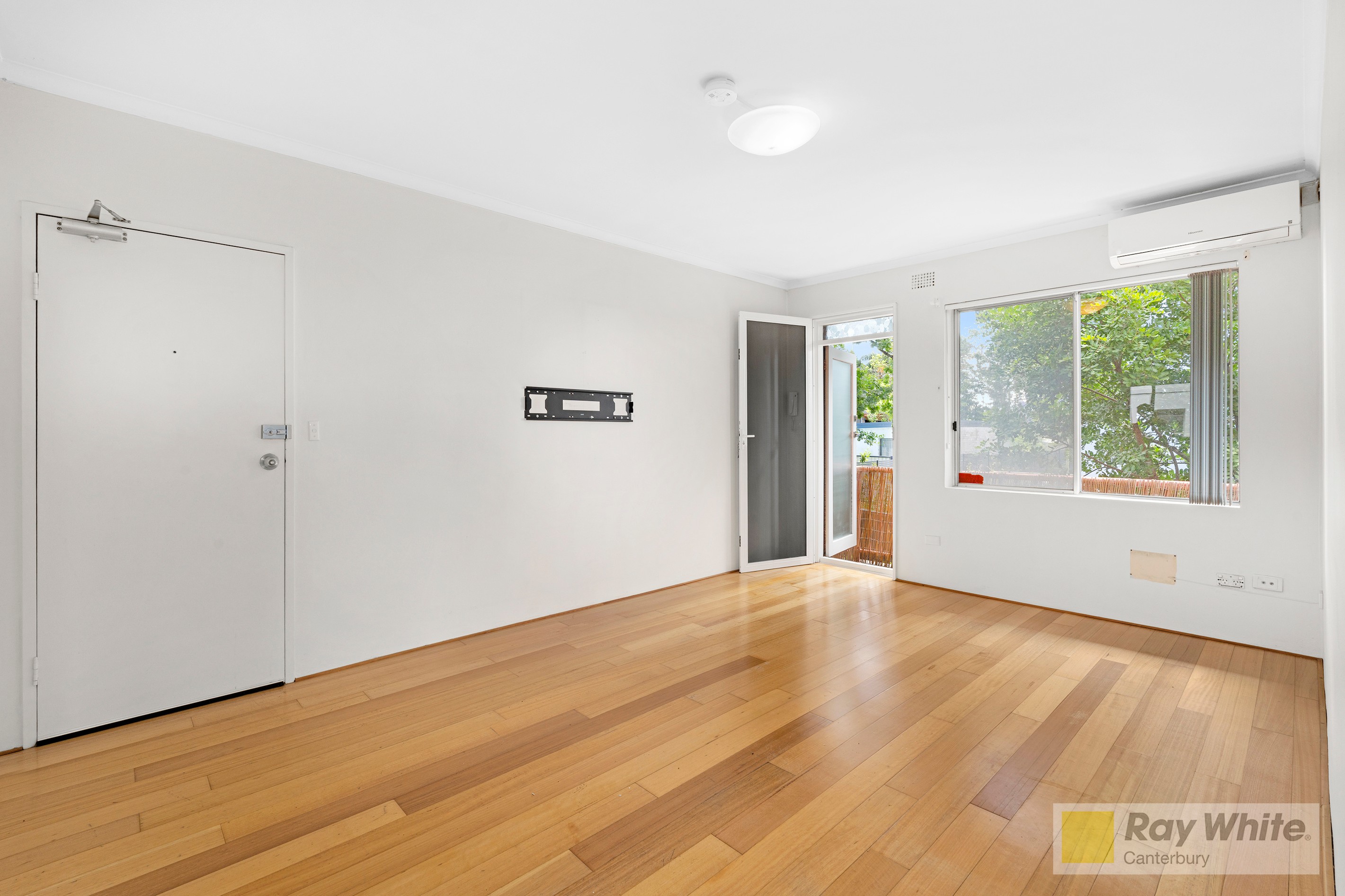 8/14 Northcote Street, Canterbury, NSW 2193