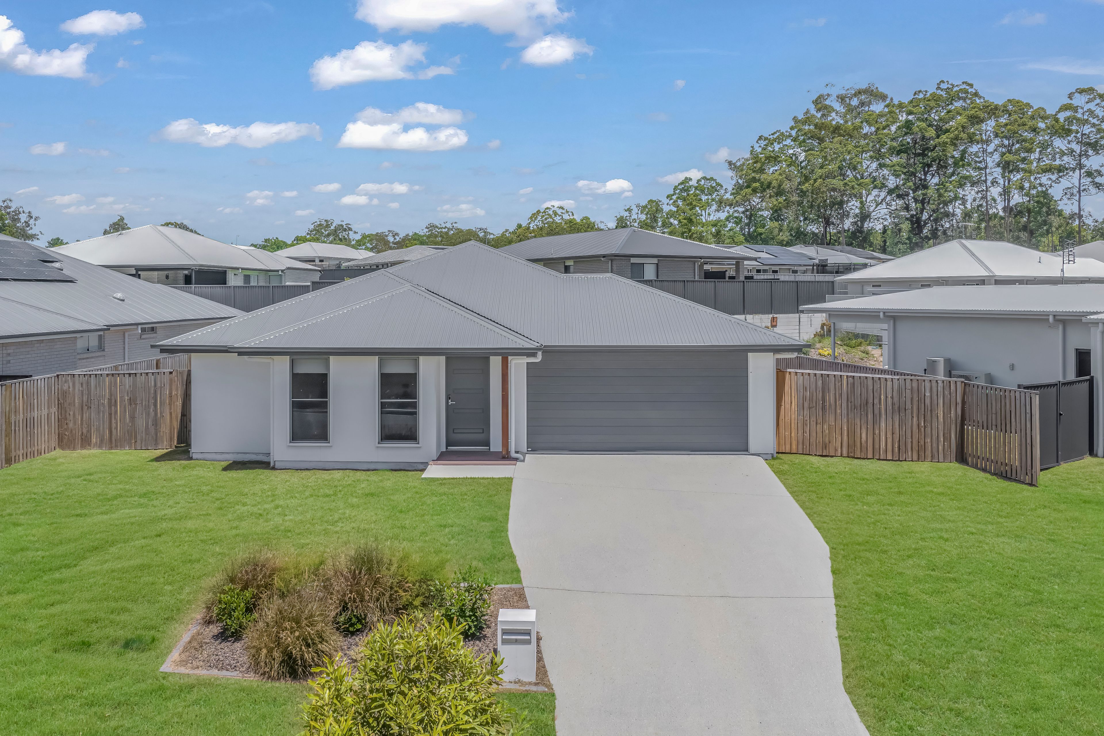 8 Brumby Circuit, Woodford QLD 4514