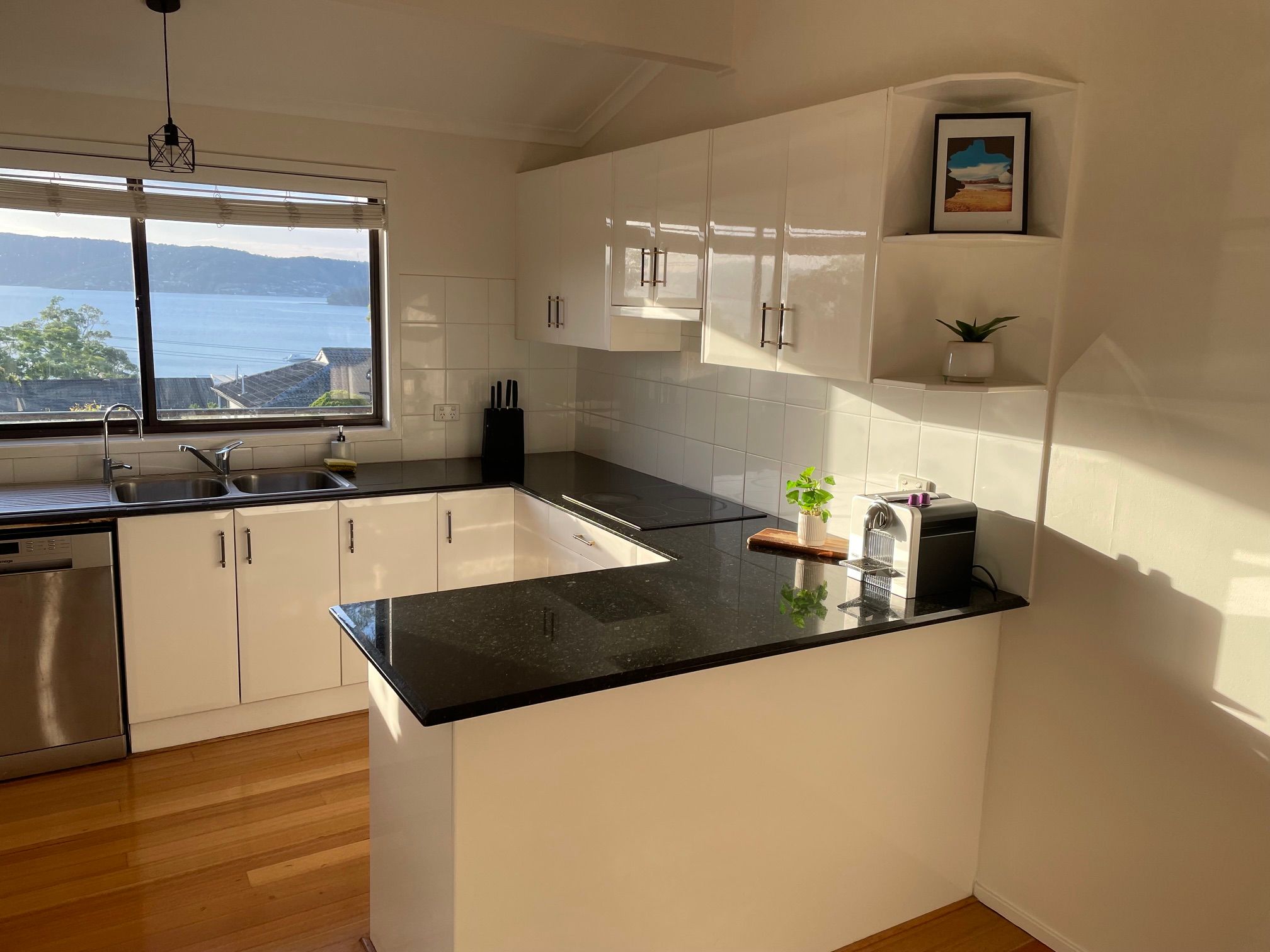 1 Pindari Close, Green Point, NSW 2251