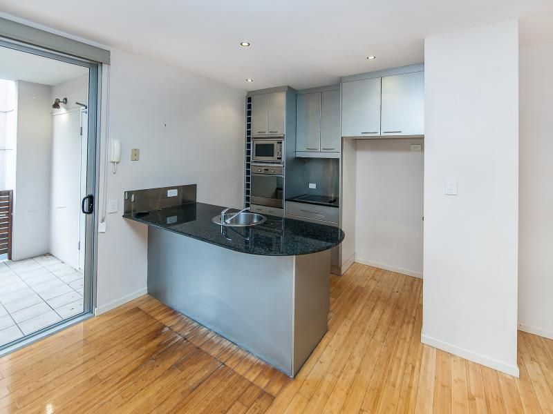 2/26 Berry Street, Spring Hill, QLD 4000