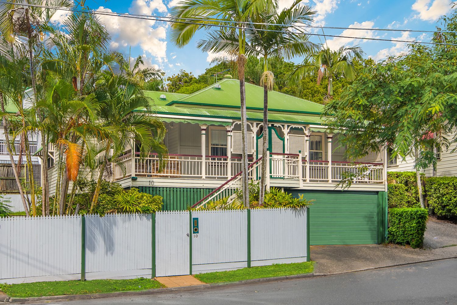 10 Cook Street, Red Hill QLD 4059