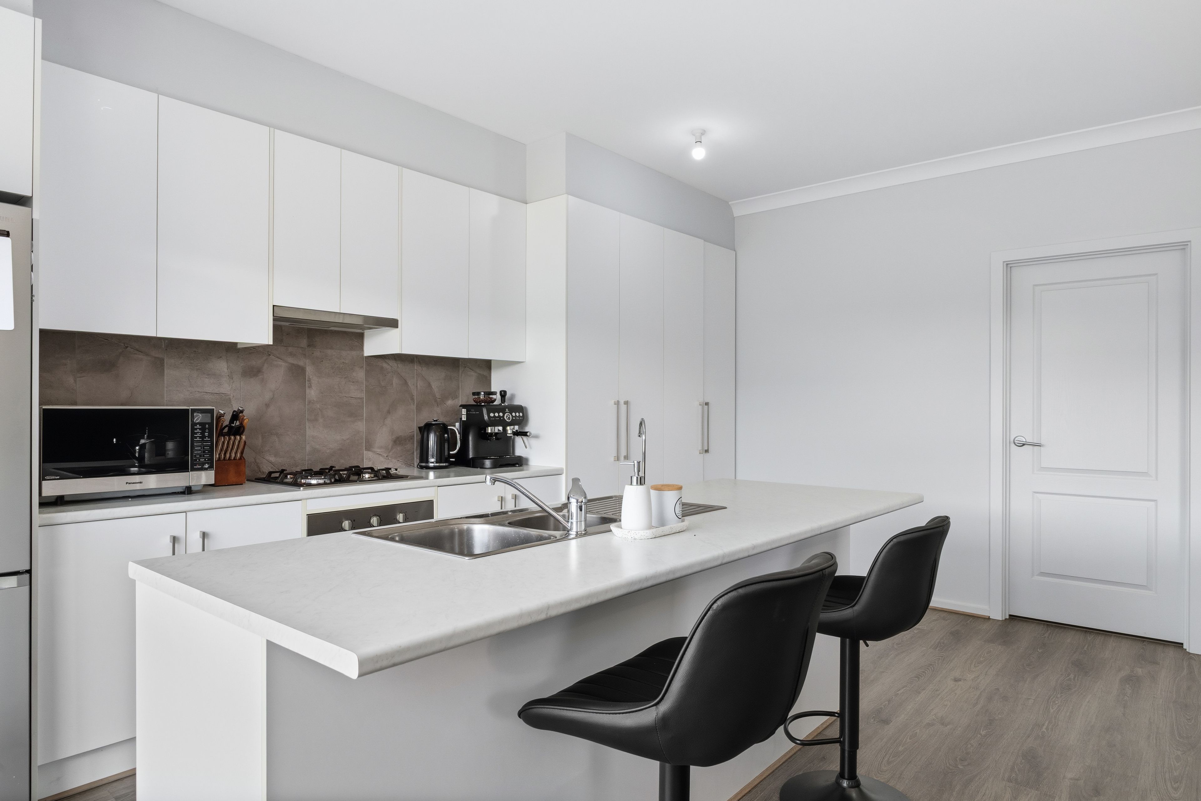 175 President Avenue — photo 4 of 15