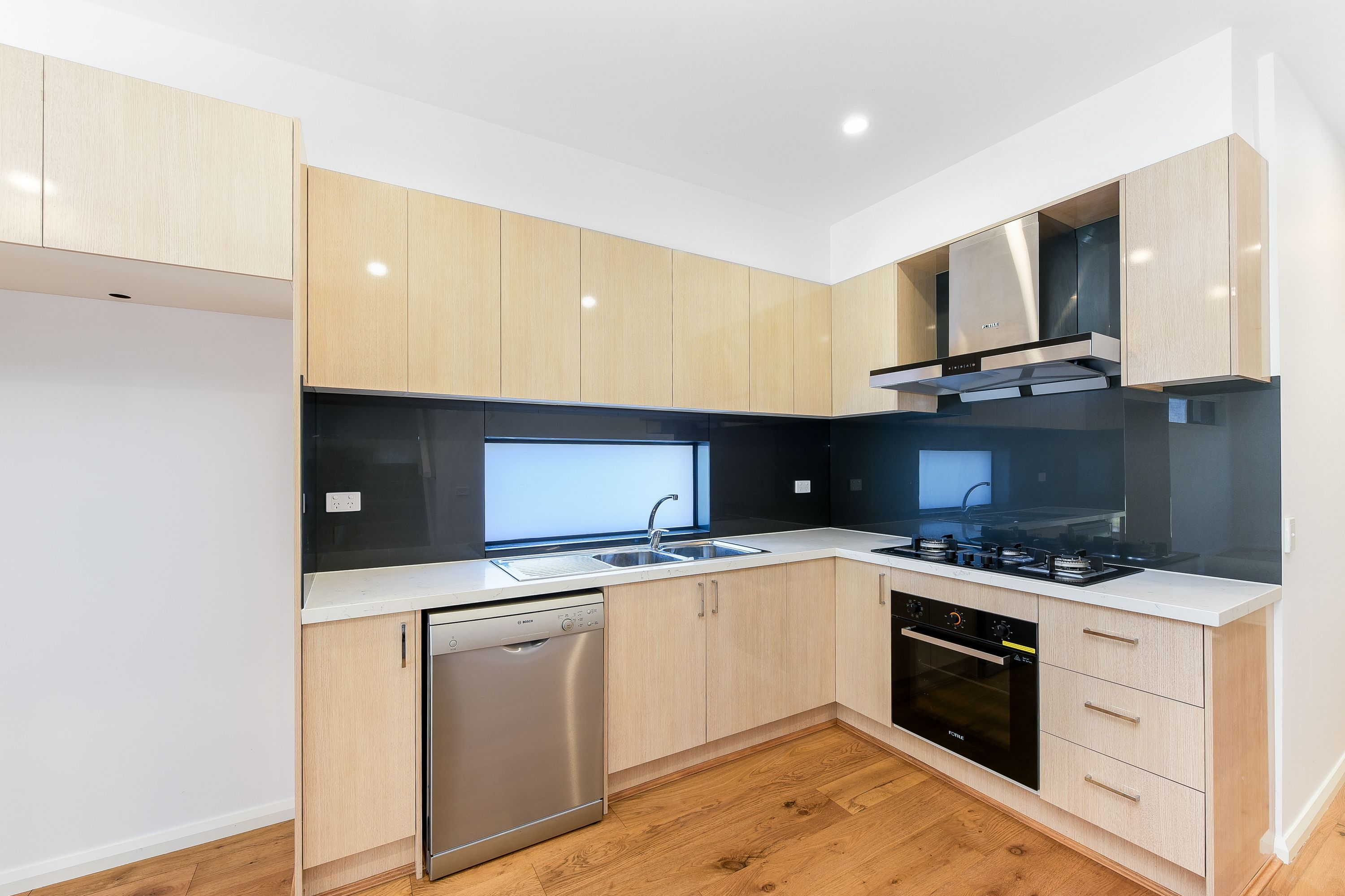 2/59 Alice Street, Clayton, VIC 3168